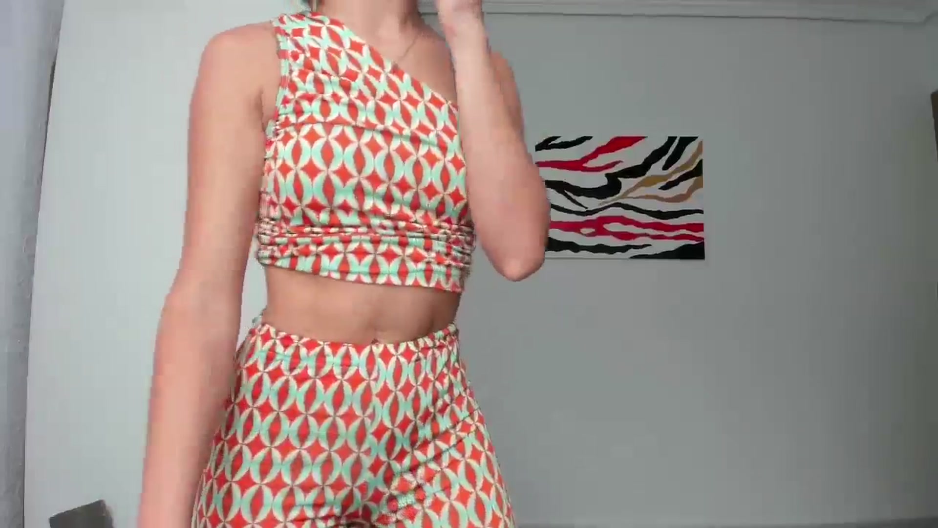 Gallery image thumbnail from AhahaGirl's myfreecams stream on, 08/10/2024, 14:00 image 13 of 20