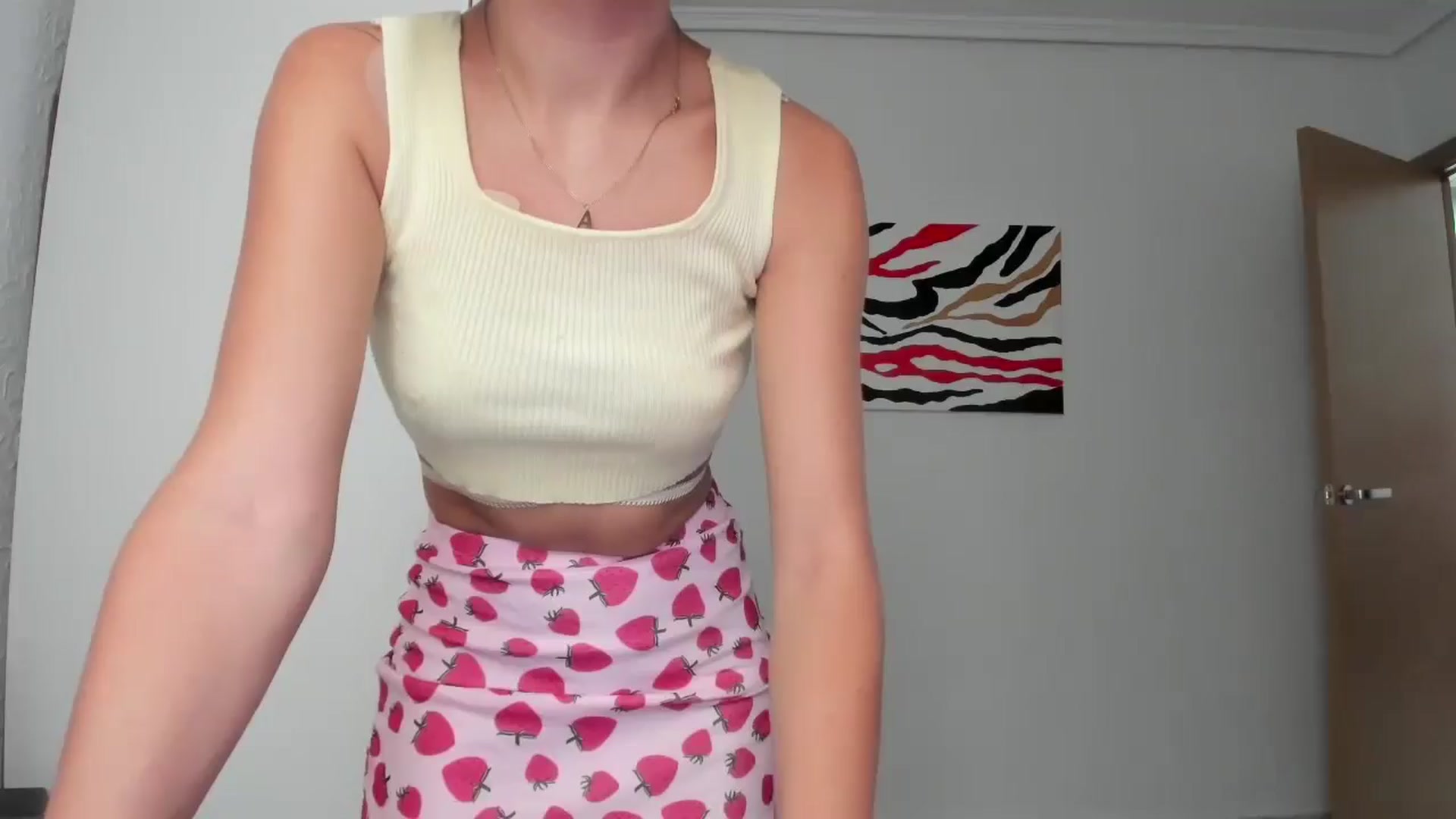 Gallery image thumbnail from AhahaGirl's myfreecams stream on, 08/13/2024, 16:54 image 17 of 20