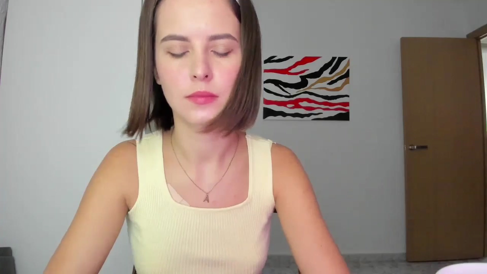 Gallery image thumbnail from AhahaGirl's myfreecams stream on, 08/15/2024, 18:36 image 18 of 20