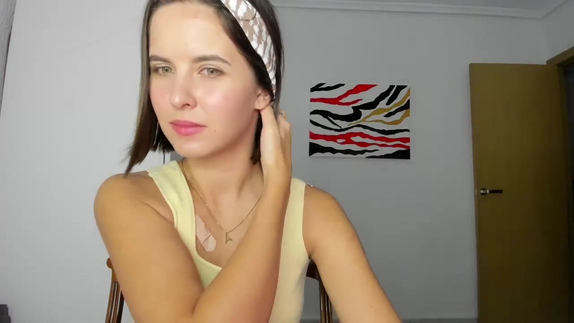 Gallery image thumbnail from AhahaGirl's myfreecams stream on, 08/15/2024, 19:24 image 15 of 20