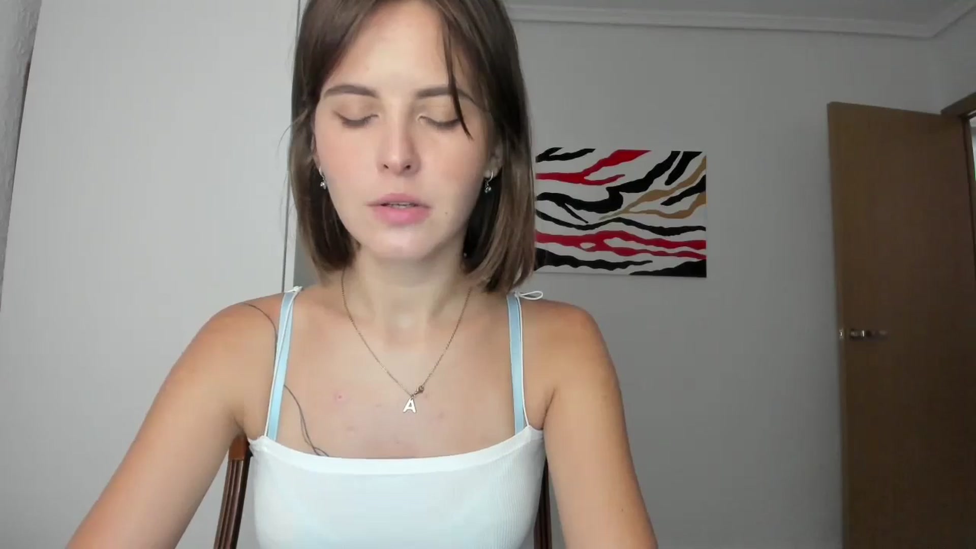 Gallery image thumbnail from AhahaGirl's myfreecams stream on, 08/22/2024, 18:15 image 17 of 20