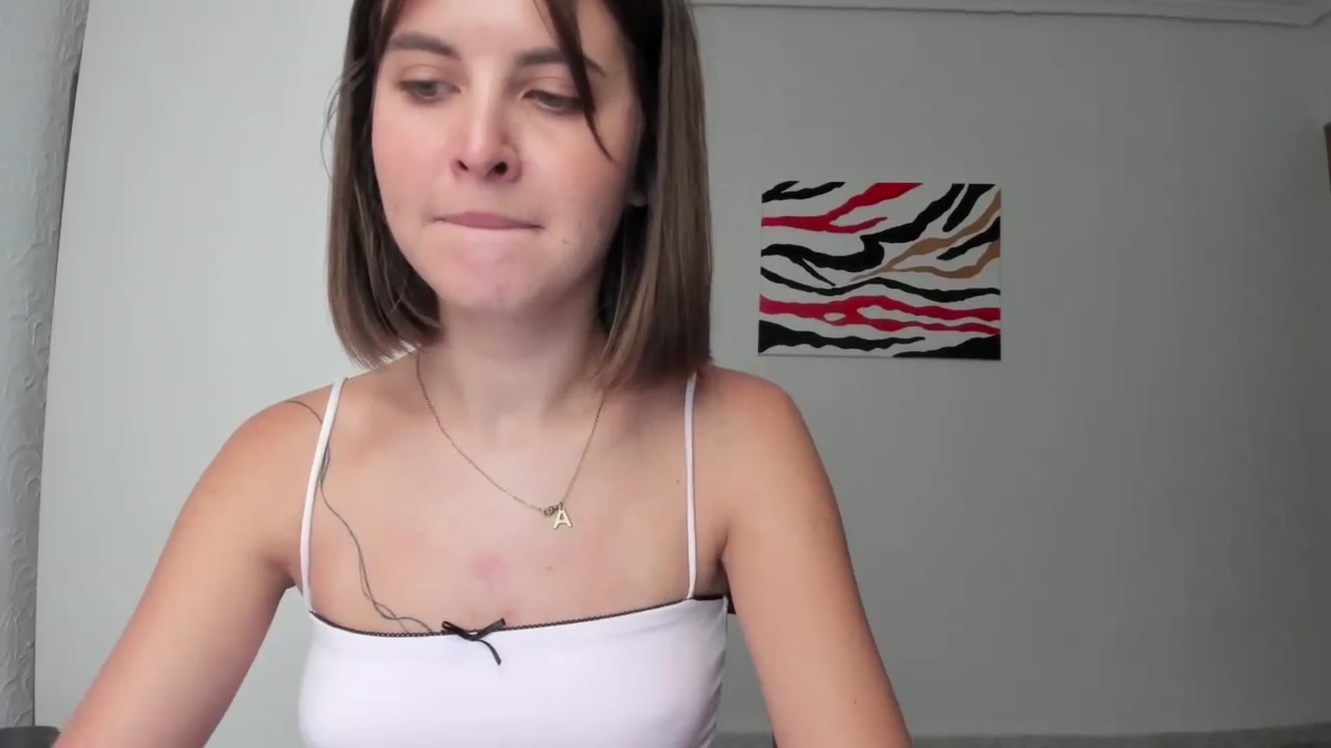 Gallery image thumbnail from AhahaGirl's myfreecams stream on, 09/12/2024, 16:38 image 19 of 20