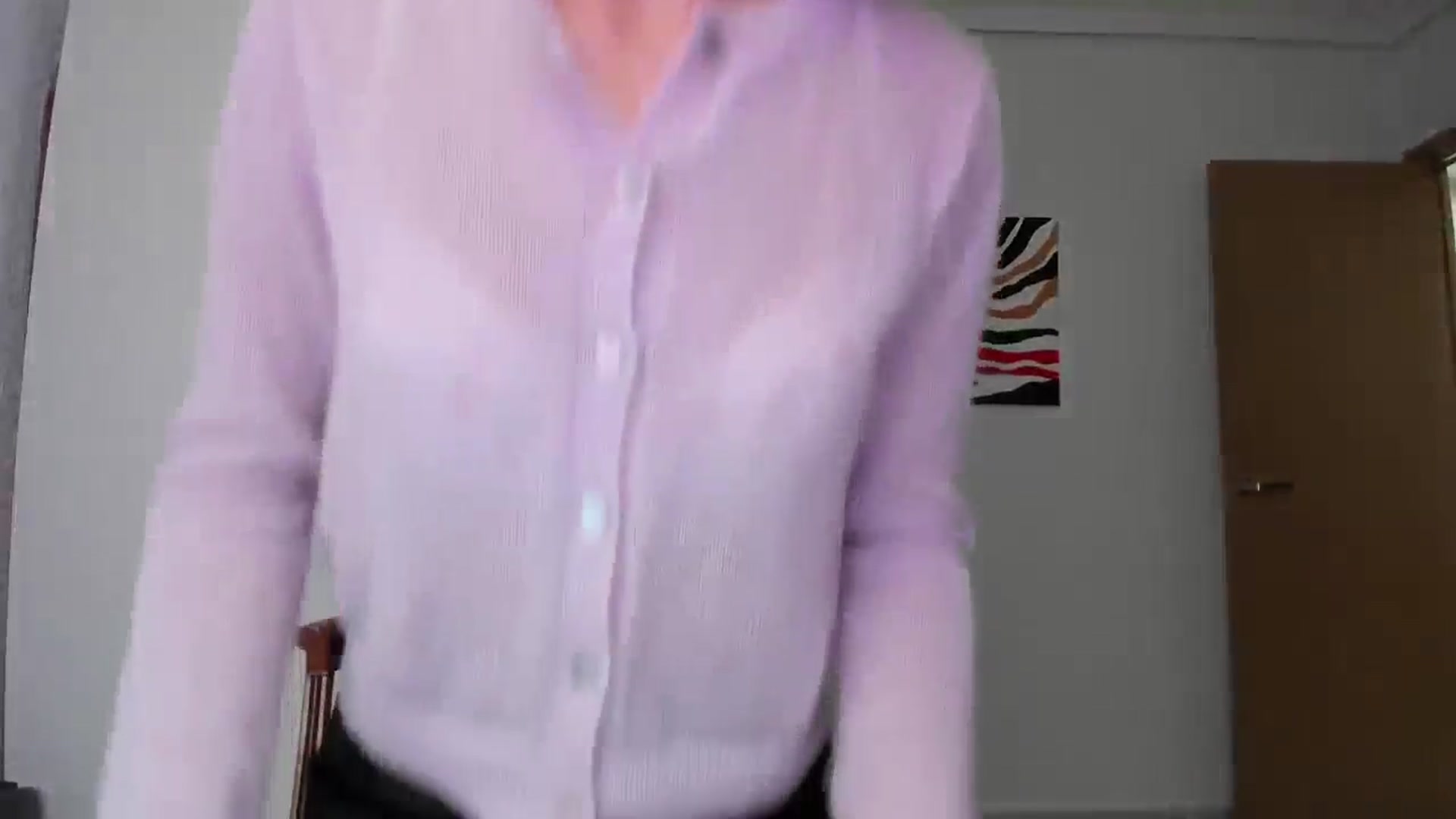 Gallery image thumbnail from AhahaGirl's myfreecams stream on, 09/15/2024, 15:58 image 19 of 20