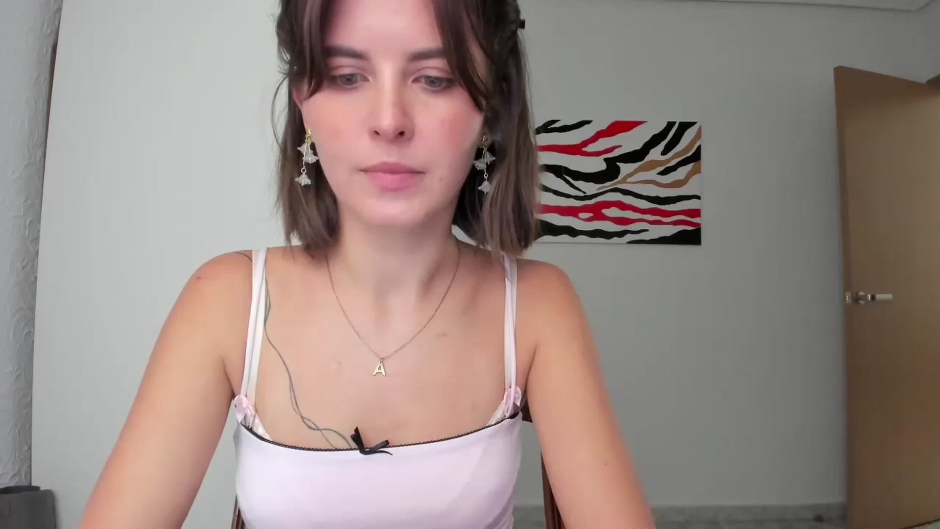 Gallery image thumbnail from AhahaGirl's myfreecams stream on, 09/17/2024, 16:34 image 11 of 20