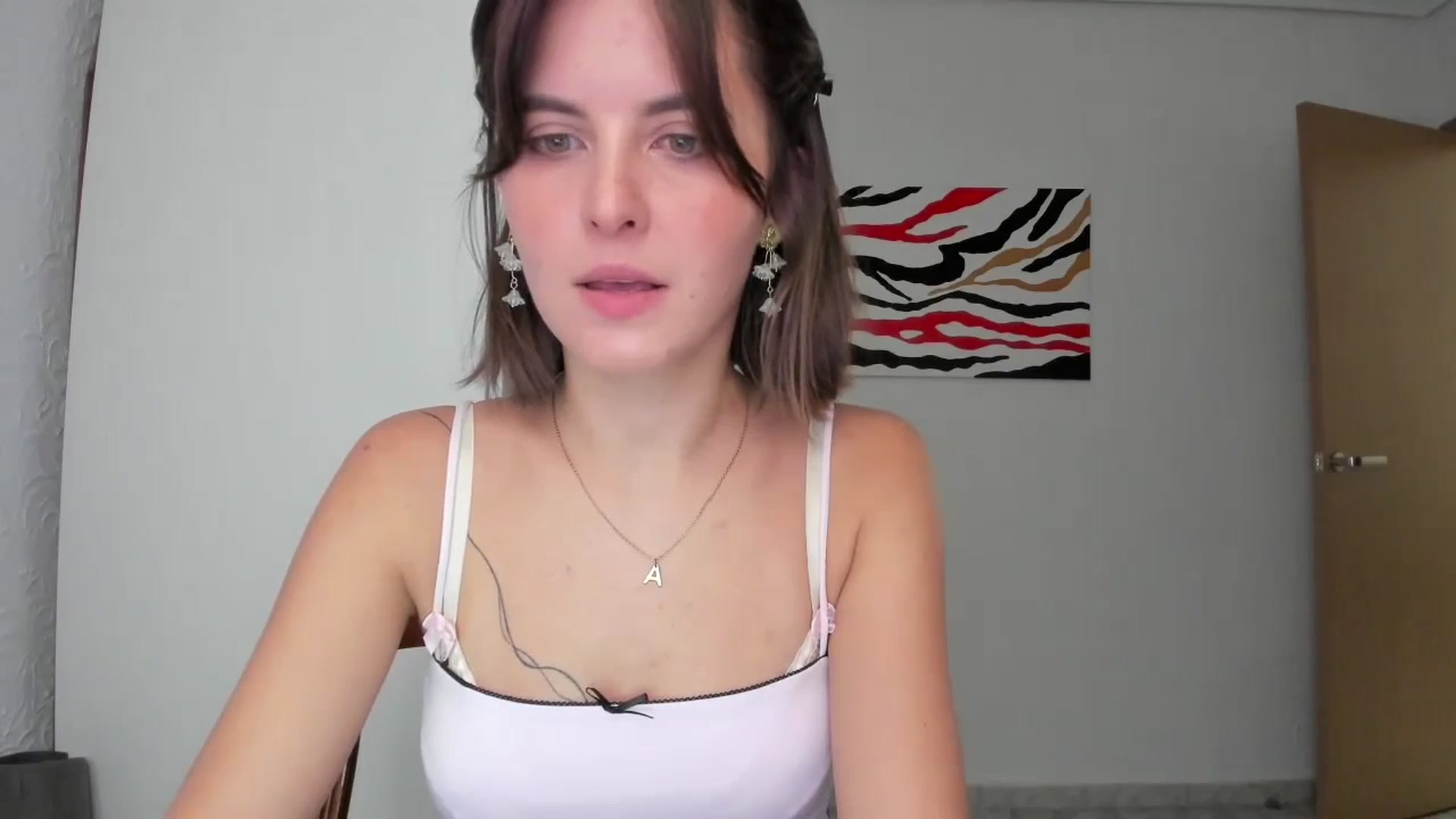 Gallery image thumbnail from AhahaGirl's myfreecams stream on, 09/17/2024, 17:24 image 11 of 20