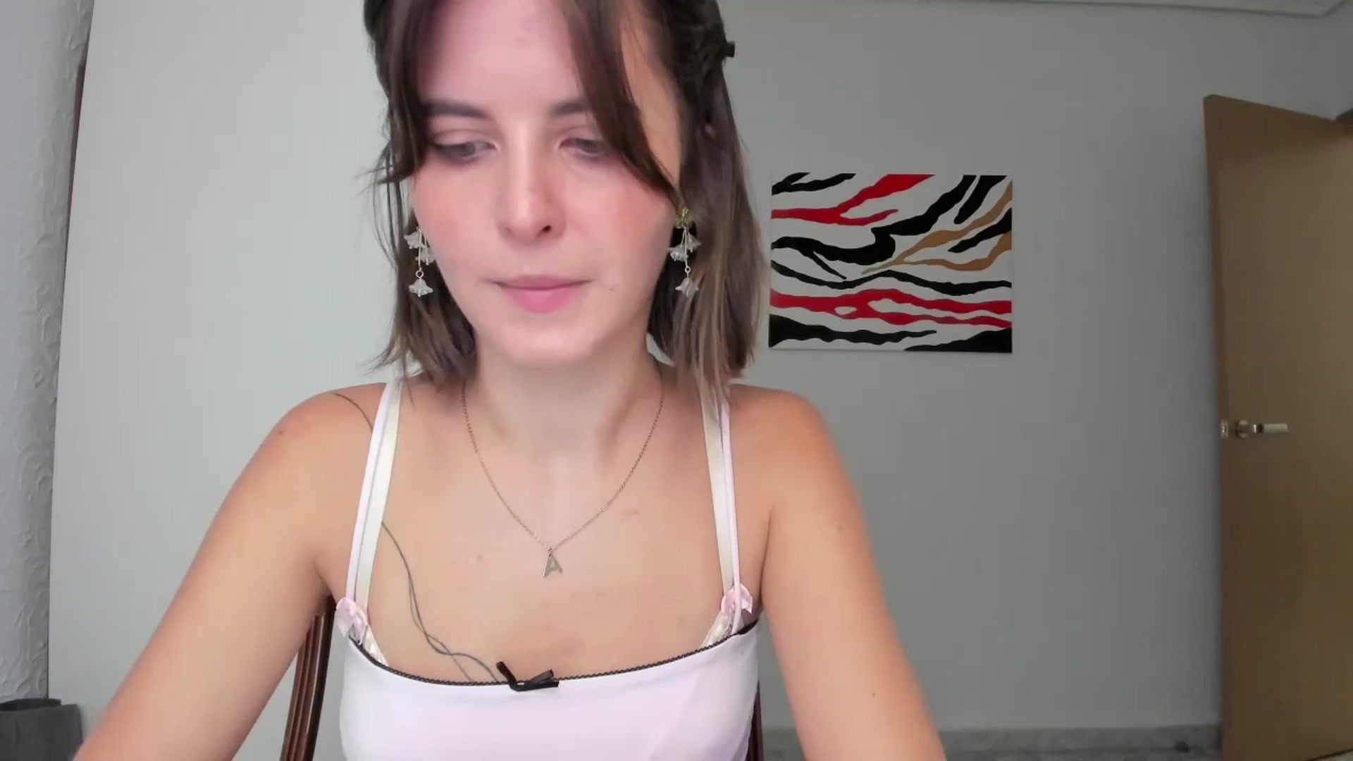 Gallery image thumbnail from AhahaGirl's myfreecams stream on, 09/17/2024, 17:24 image 7 of 20
