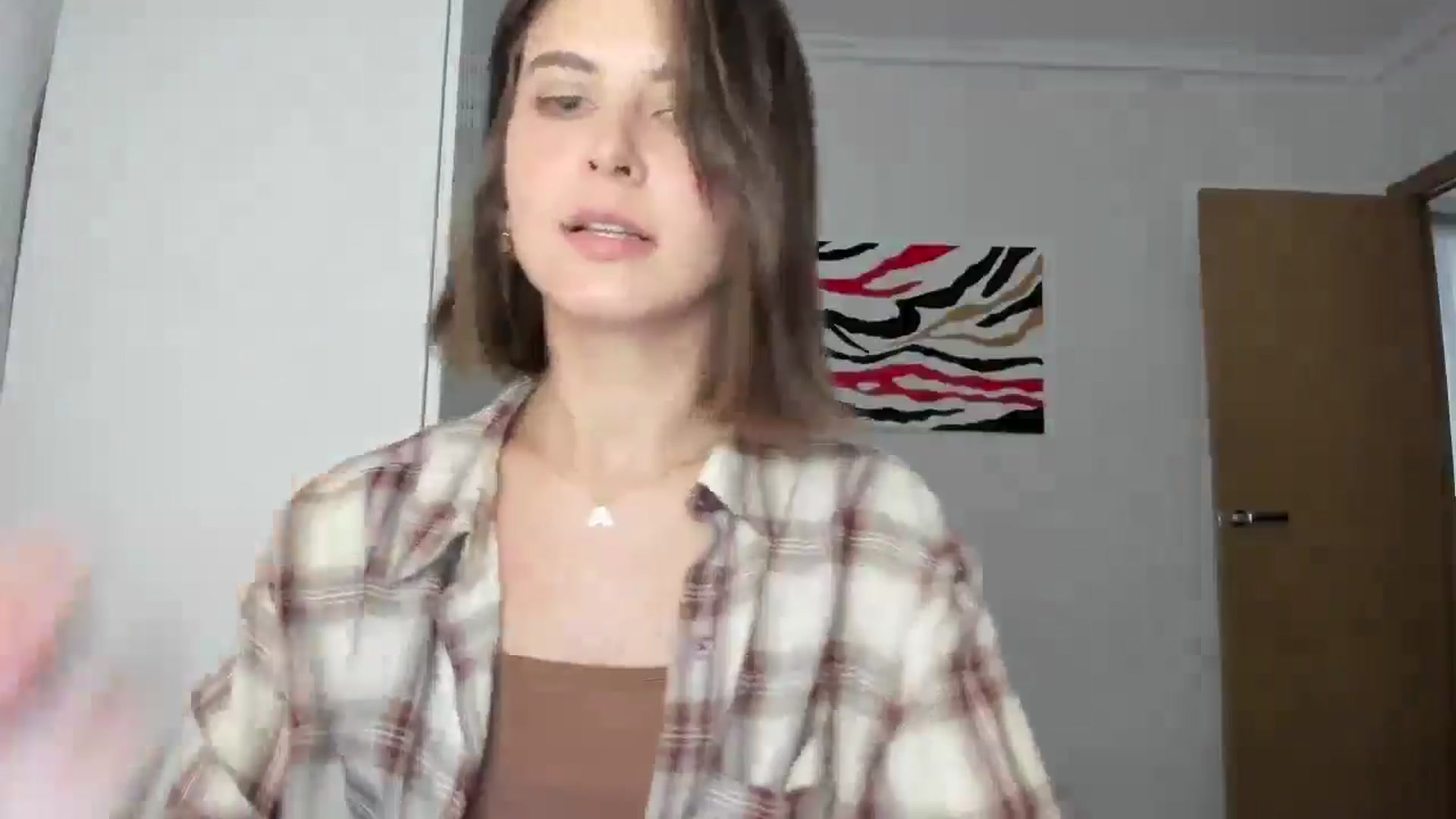 Gallery image thumbnail from AhahaGirl's myfreecams stream on, 09/19/2024, 16:09 image 14 of 20