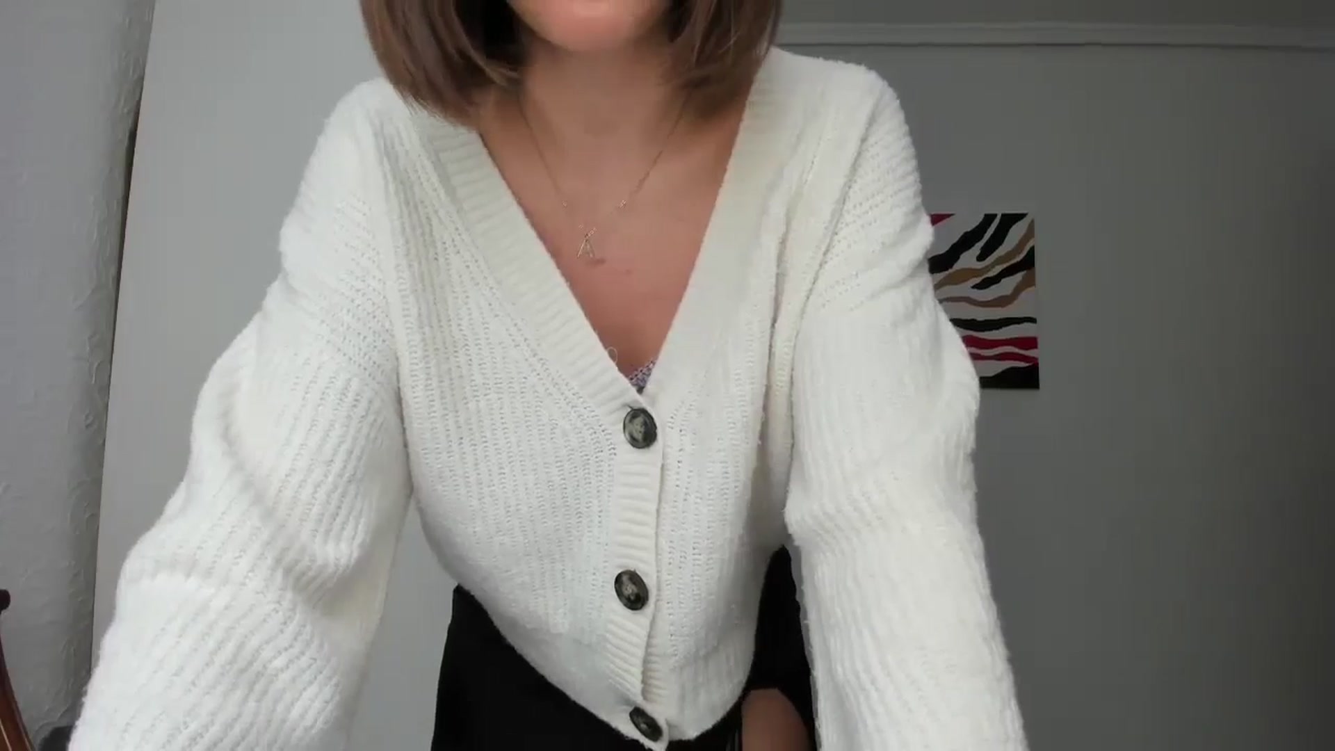 Gallery image thumbnail from AhahaGirl's myfreecams stream on, 10/02/2024, 11:39 image 18 of 20