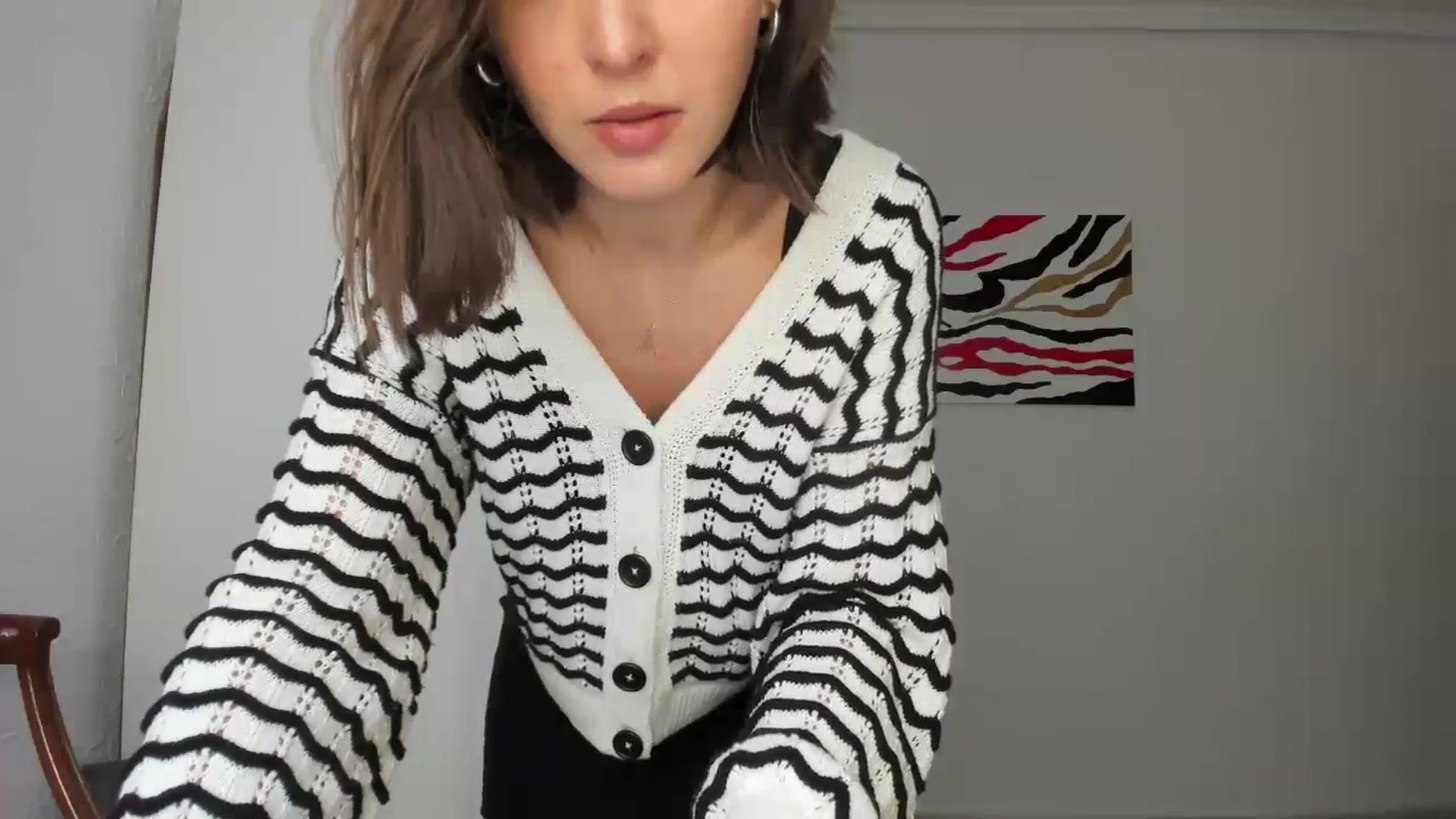 Gallery image thumbnail from AhahaGirl's myfreecams stream on, 10/03/2024, 15:05 image 7 of 20