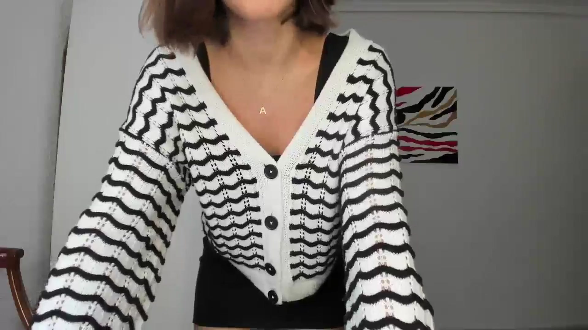 Gallery image thumbnail from AhahaGirl's myfreecams stream on, 10/03/2024, 15:05 image 9 of 20