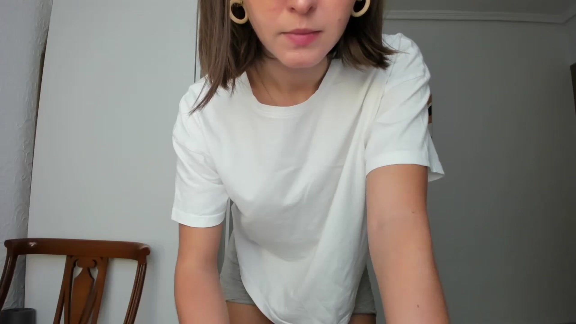 Gallery image thumbnail from AhahaGirl's myfreecams stream on, 10/07/2024, 11:33 image 12 of 20