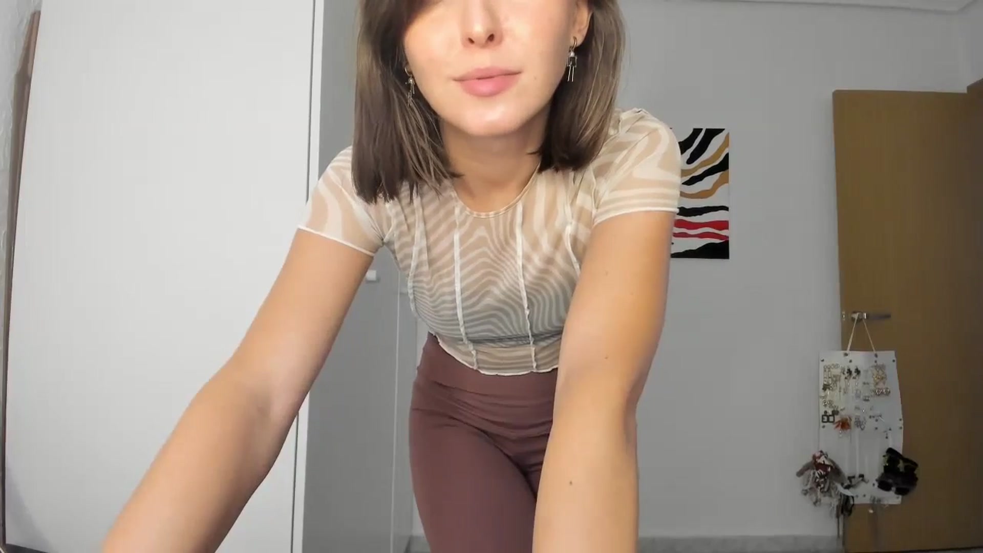 Gallery image thumbnail from AhahaGirl's myfreecams stream on, 10/09/2024, 15:40 image 3 of 20
