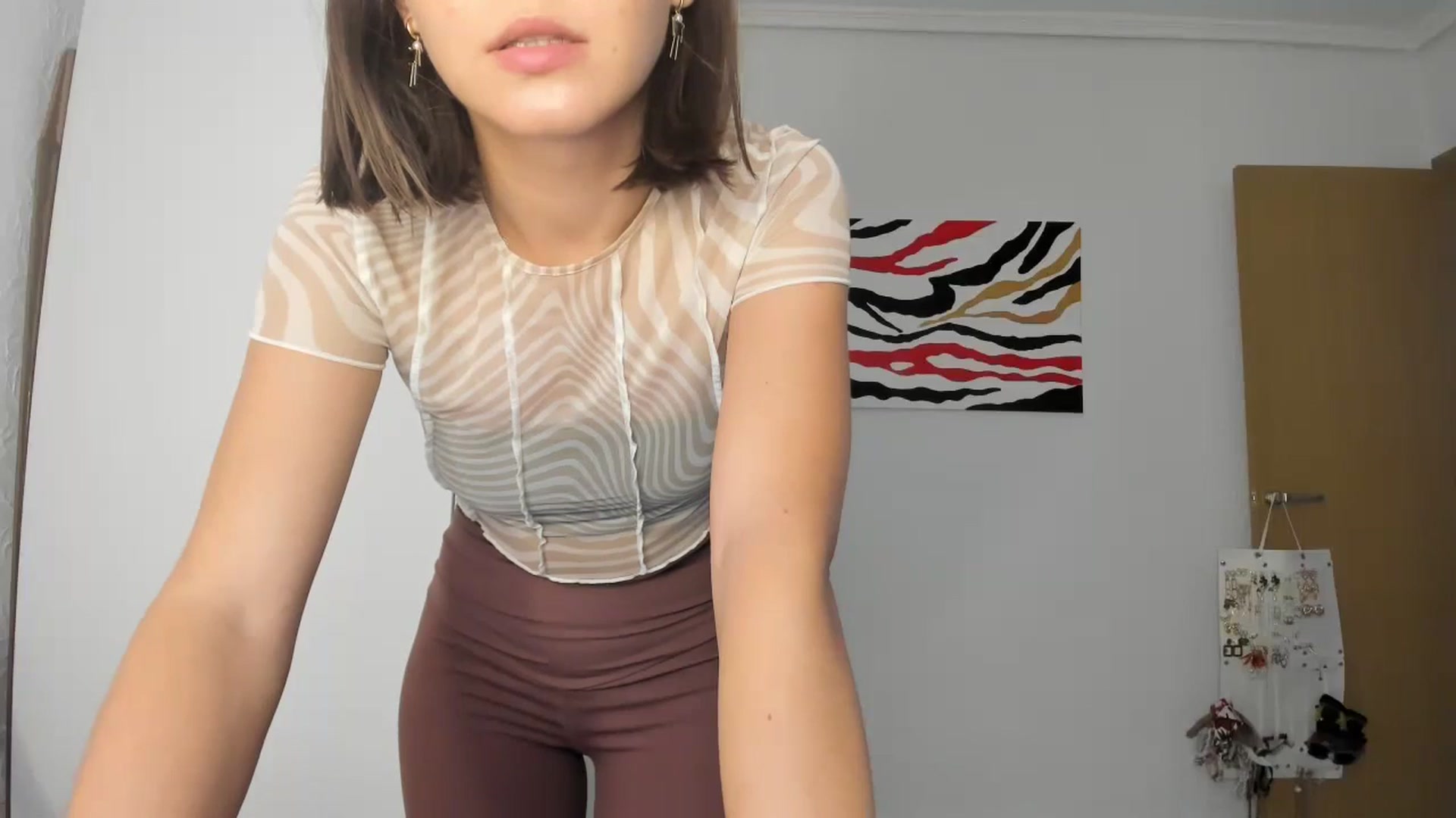 Gallery image thumbnail from AhahaGirl's myfreecams stream on, 10/09/2024, 15:40 image 18 of 20
