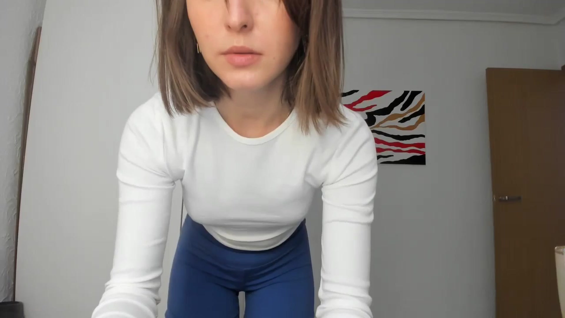 Gallery image thumbnail from AhahaGirl's myfreecams stream on, 10/10/2024, 15:15 image 6 of 20