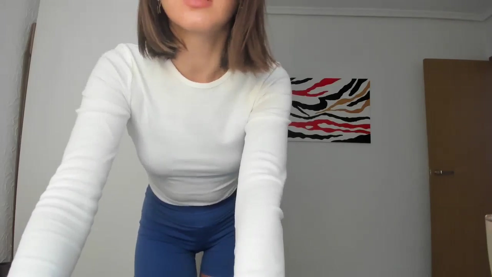 Gallery image thumbnail from AhahaGirl's myfreecams stream on, 10/10/2024, 15:15 image 14 of 20