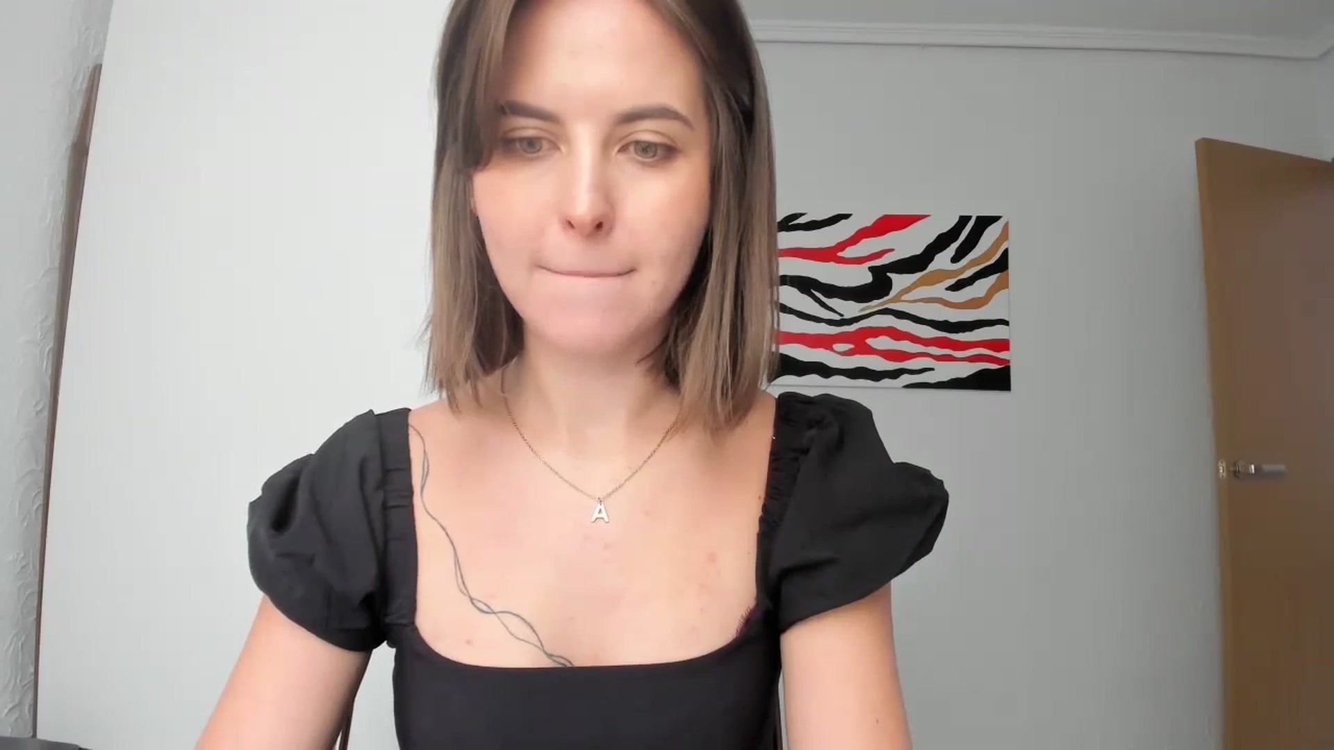 Gallery image thumbnail from AhahaGirl's myfreecams stream on, 10/18/2024, 13:18 image 9 of 20