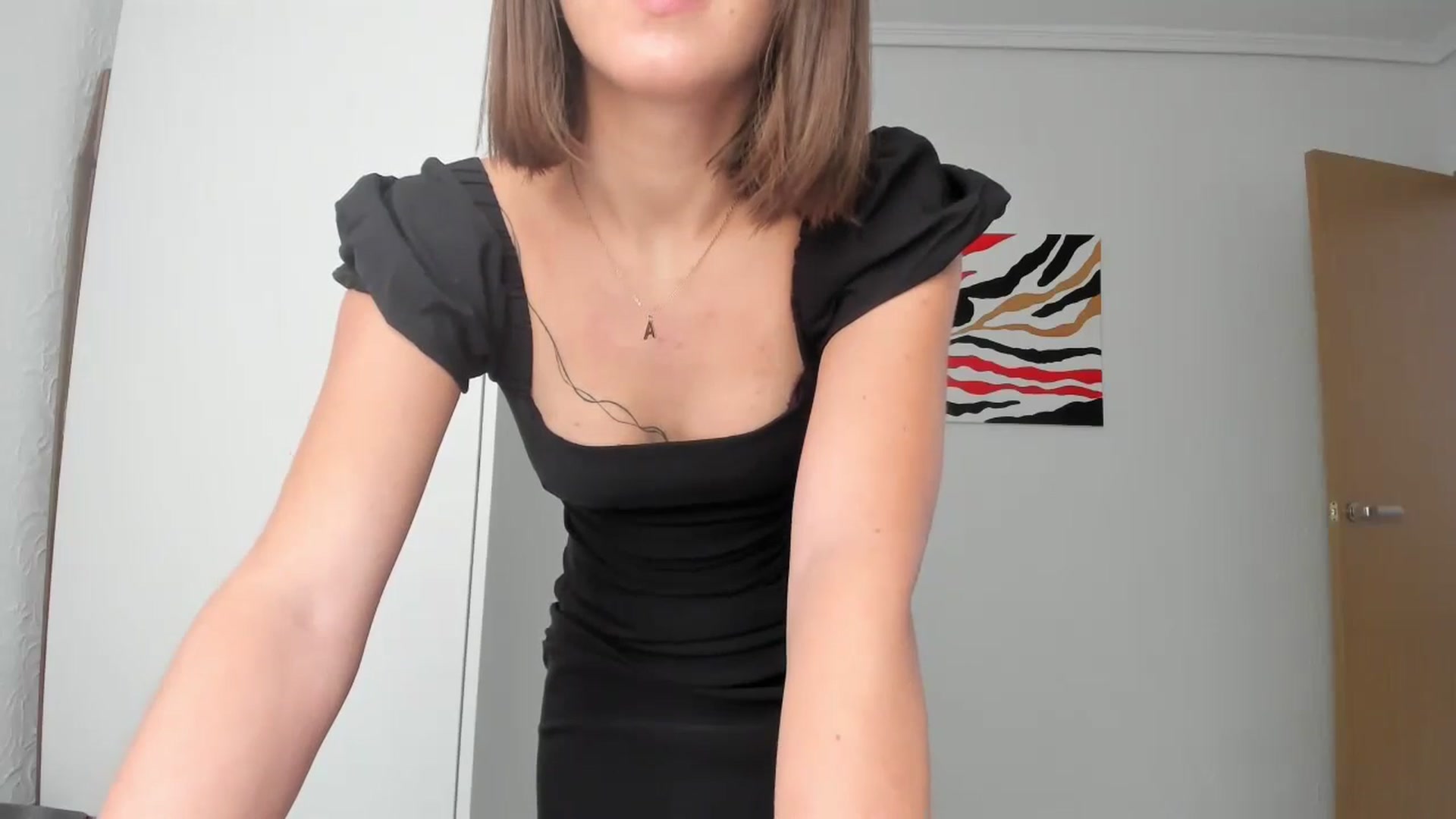 Gallery image thumbnail from AhahaGirl's myfreecams stream on, 10/18/2024, 13:18 image 20 of 20