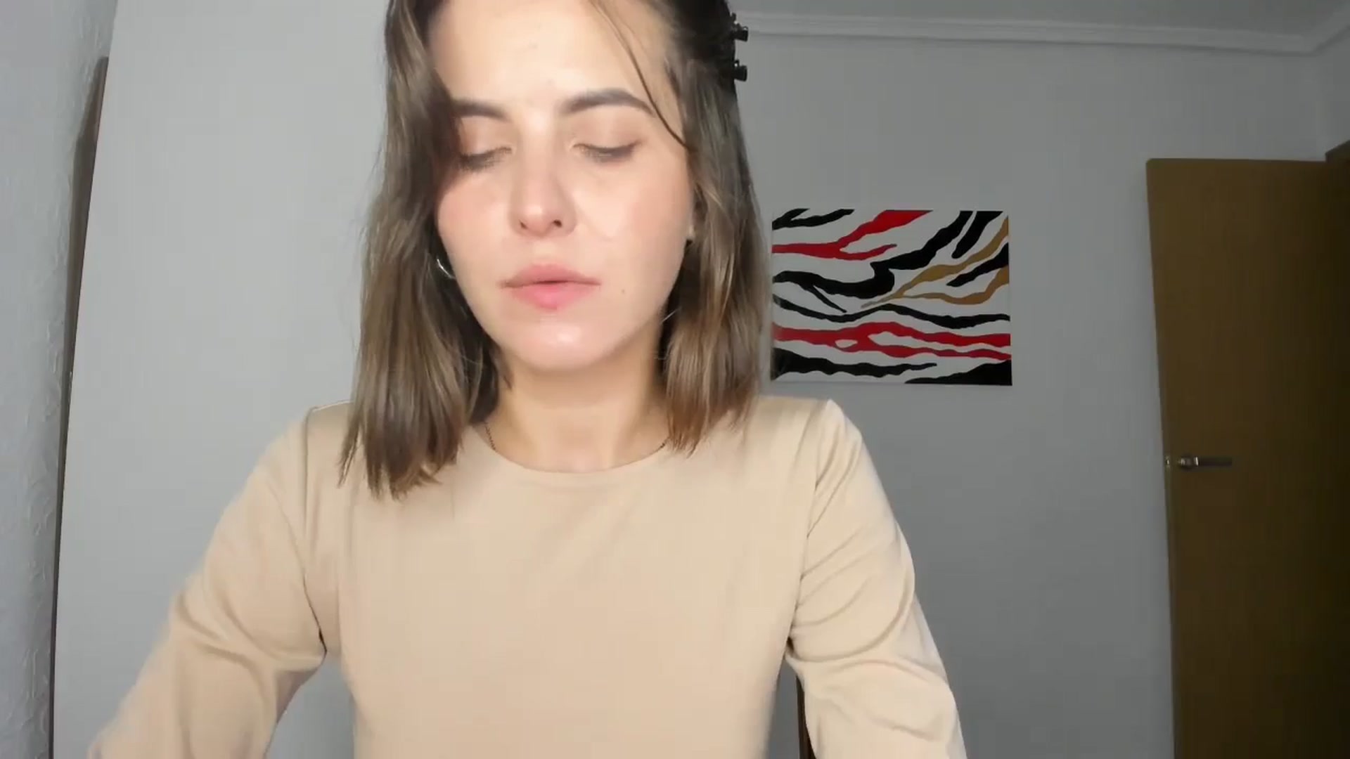 Gallery image thumbnail from AhahaGirl's myfreecams stream on, 10/20/2024, 20:26 image 20 of 20