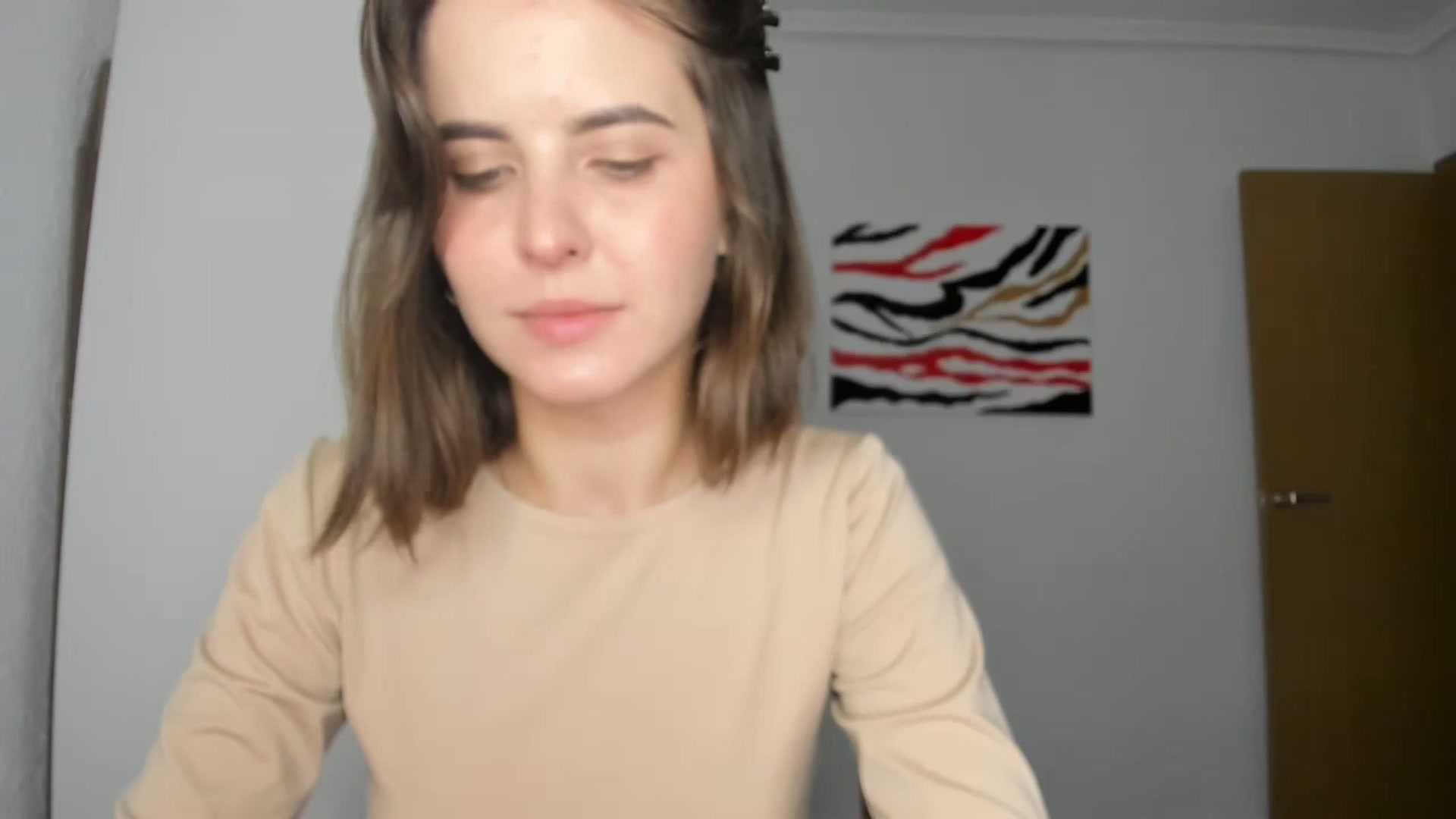Gallery image thumbnail from AhahaGirl's myfreecams stream on, 10/20/2024, 20:26 image 18 of 20