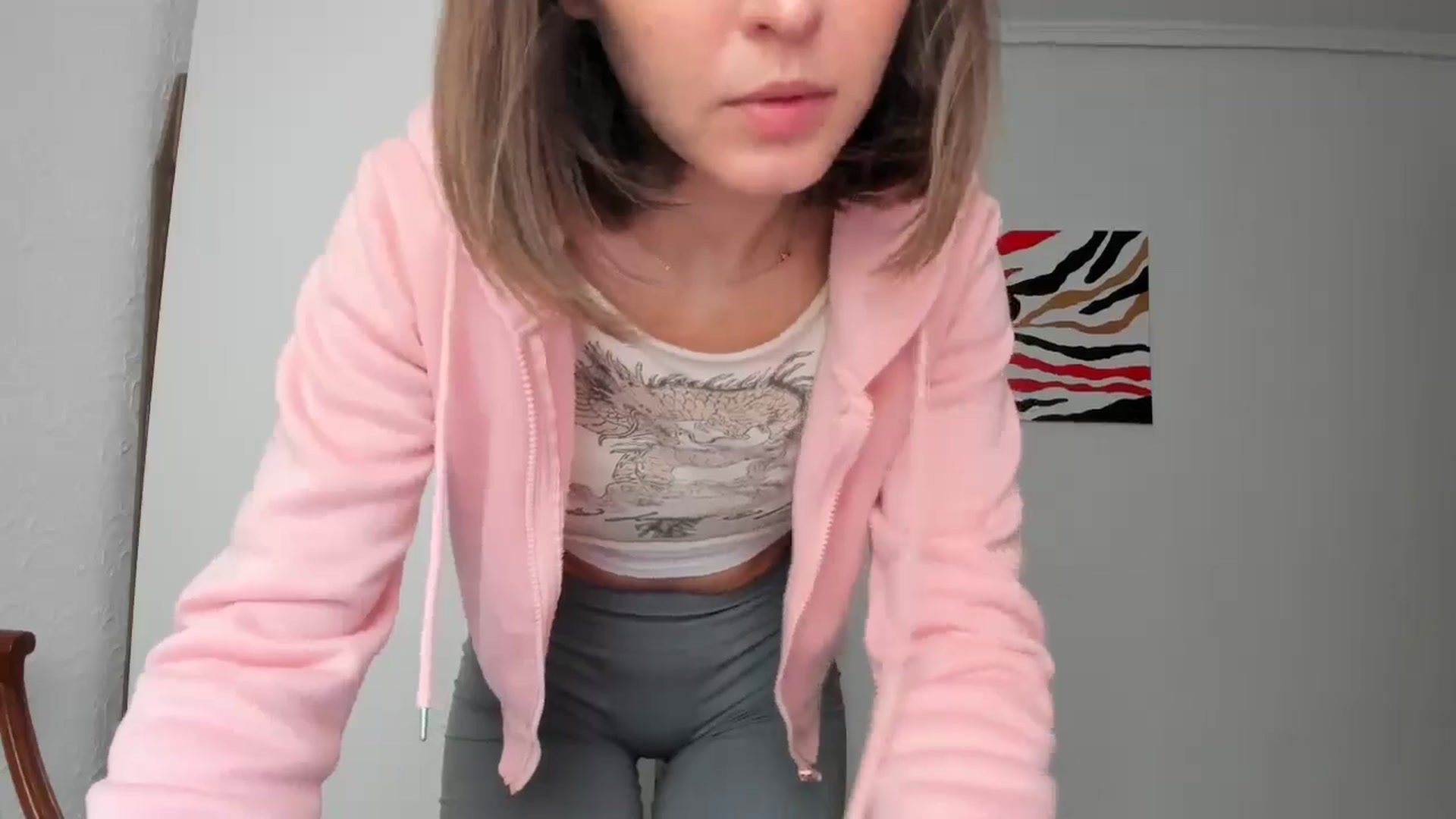 Gallery image thumbnail from AhahaGirl's myfreecams stream on, 10/23/2024, 13:16 image 13 of 20