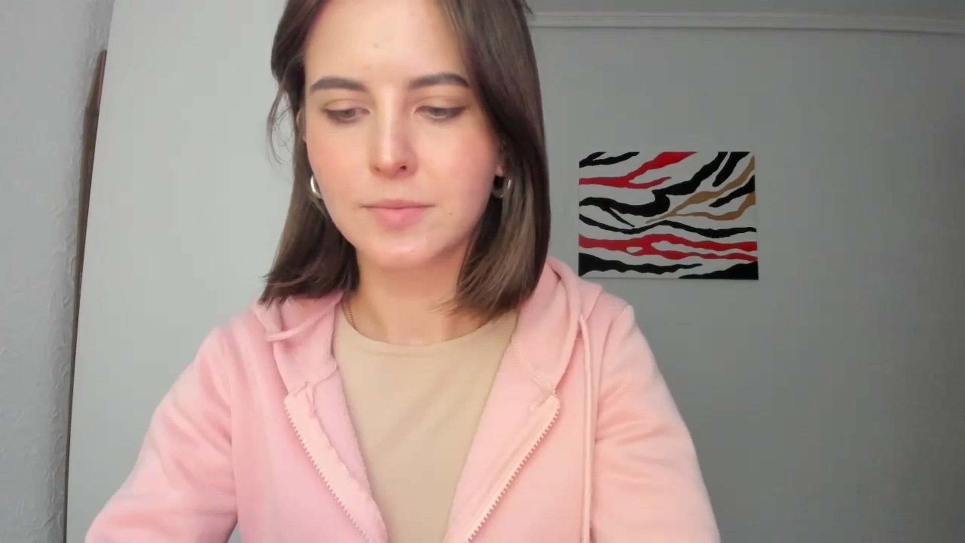 Gallery image thumbnail from AhahaGirl's myfreecams stream on, 10/24/2024, 16:45 image 5 of 20