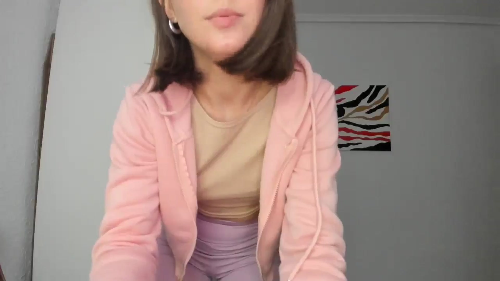 Gallery image thumbnail from AhahaGirl's myfreecams stream on, 10/24/2024, 16:45 image 11 of 20