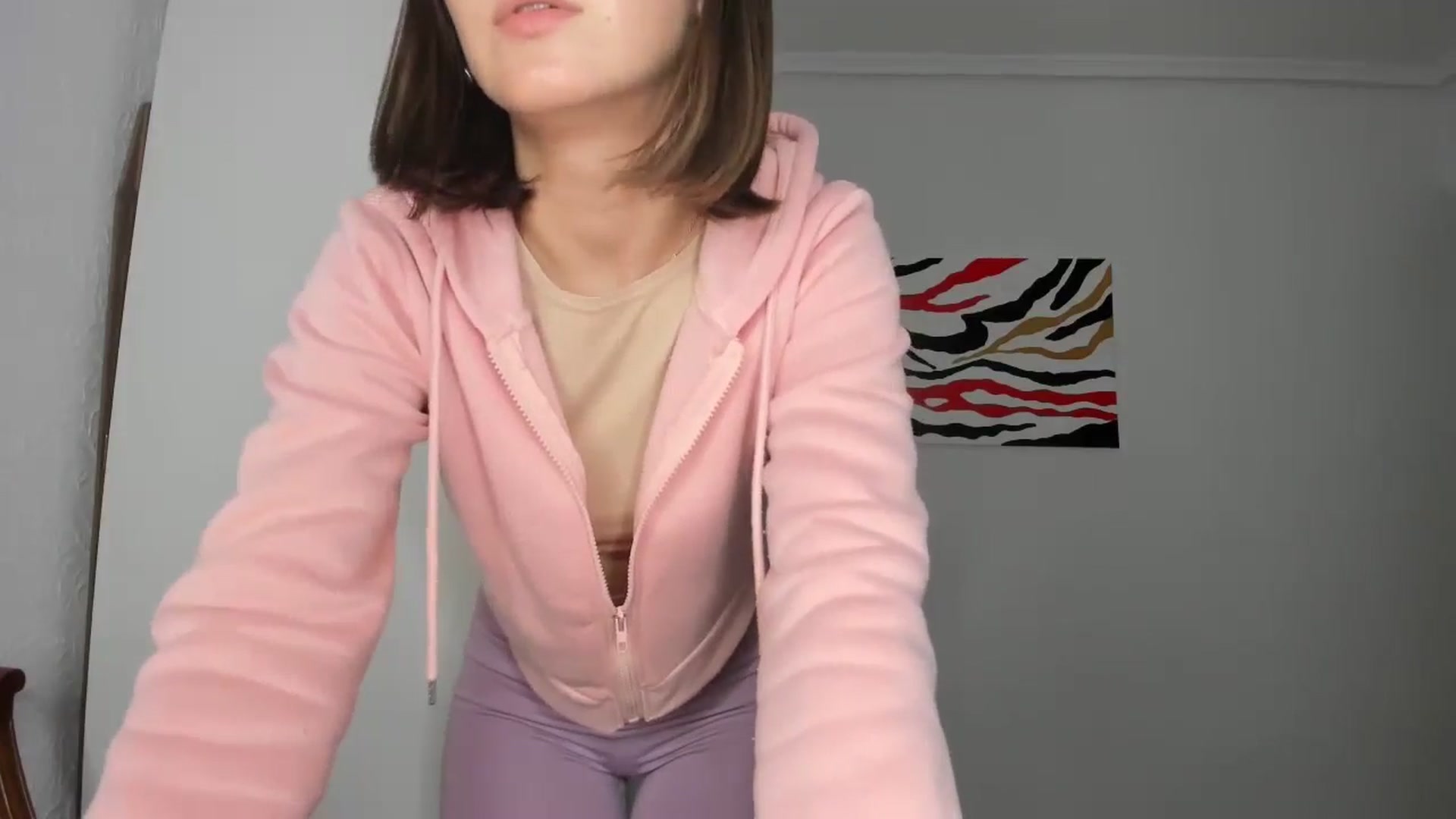 Gallery image thumbnail from AhahaGirl's myfreecams stream on, 10/24/2024, 17:57 image 9 of 20