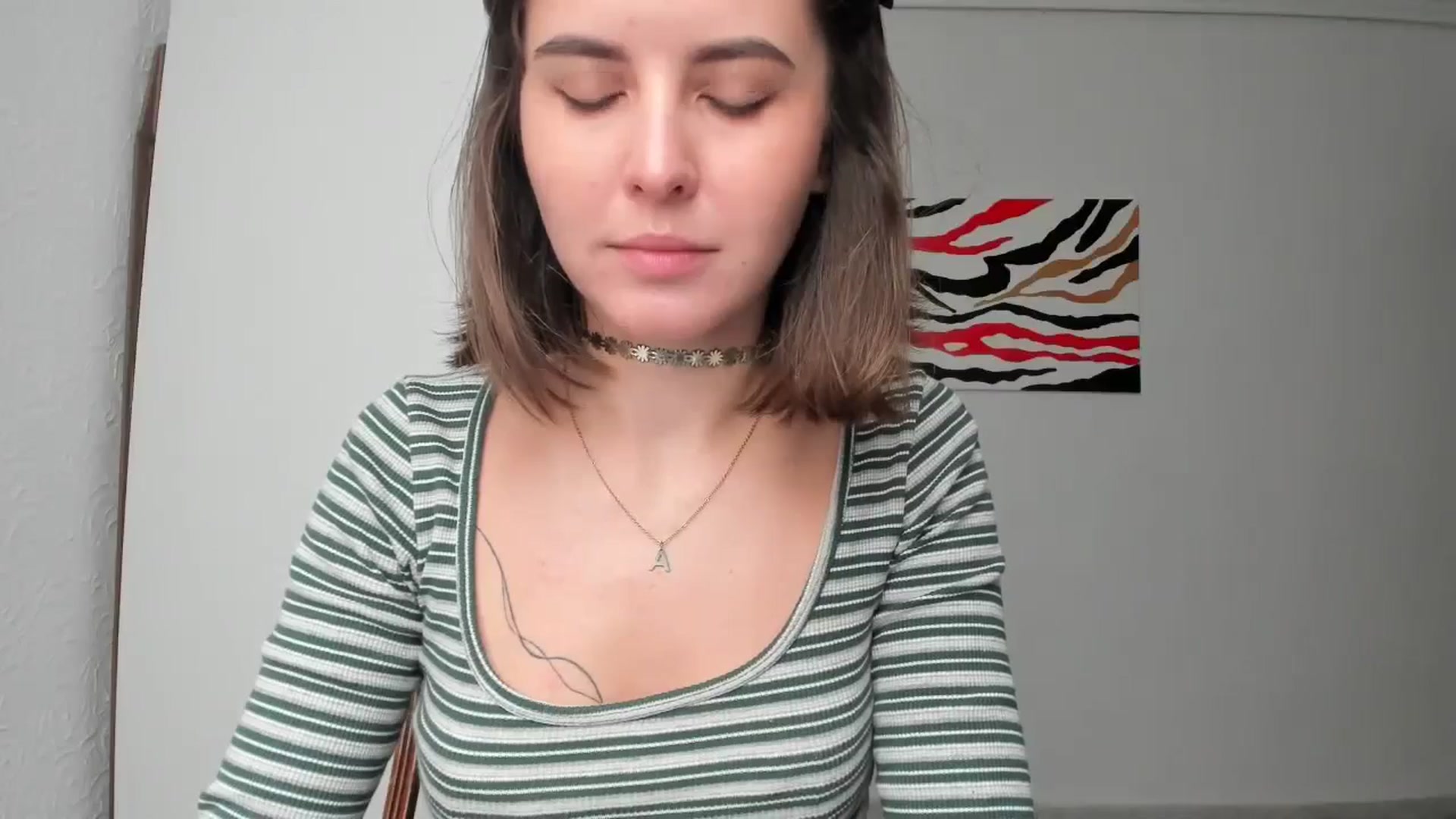Gallery image thumbnail from AhahaGirl's myfreecams stream on, 10/26/2024, 12:48 image 15 of 20
