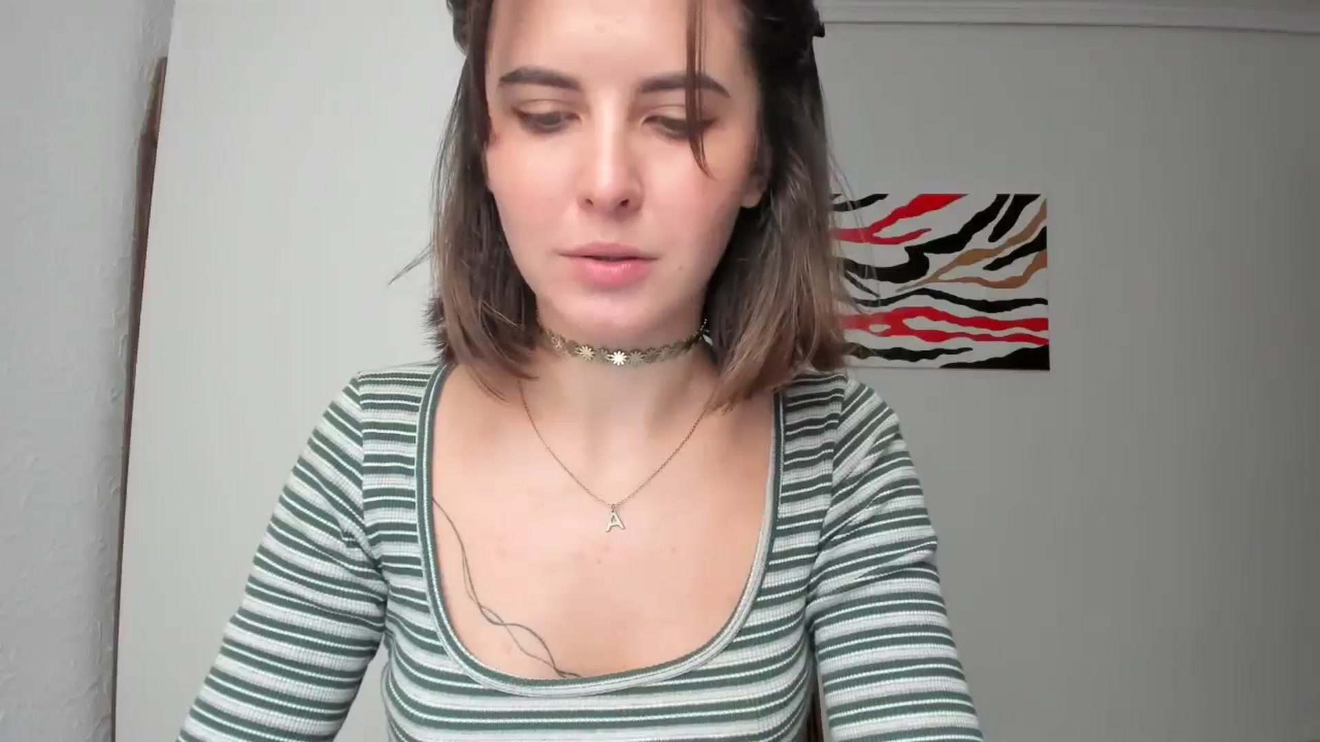 Gallery image thumbnail from AhahaGirl's myfreecams stream on, 10/26/2024, 14:40 image 5 of 20