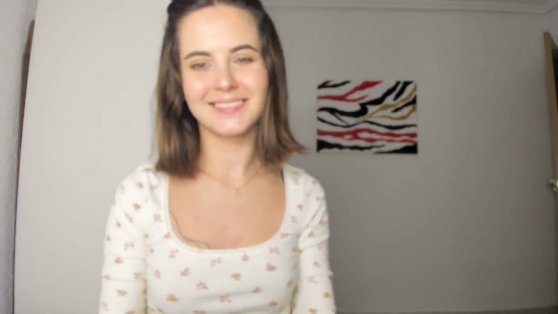 Gallery image thumbnail from AhahaGirl's myfreecams stream on, 11/05/2024, 19:02 image 15 of 20