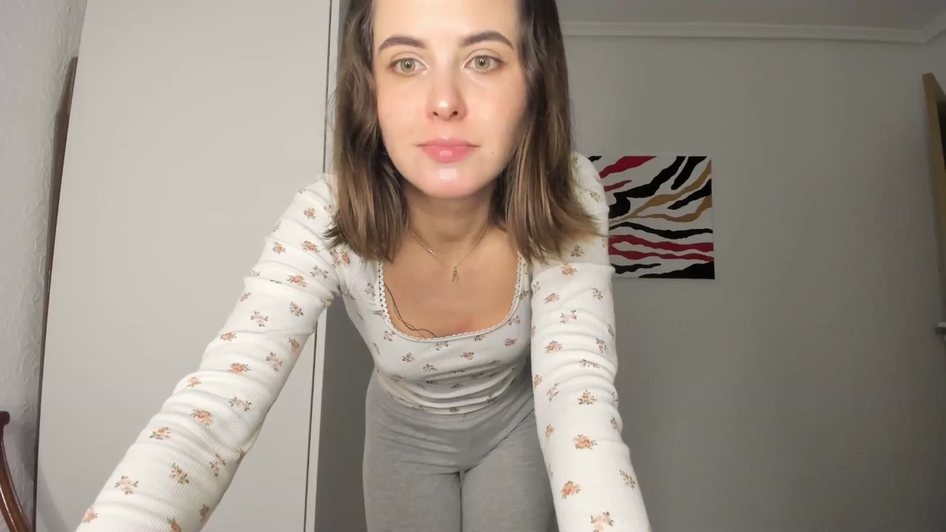 Gallery image thumbnail from AhahaGirl's myfreecams stream on, 11/05/2024, 19:02 image 3 of 20