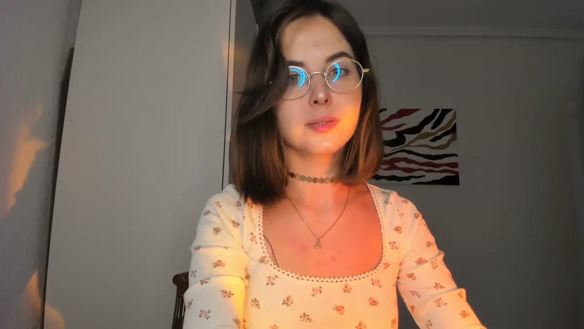 Gallery image thumbnail from AhahaGirl's myfreecams stream on, 11/10/2024, 18:57 image 16 of 20