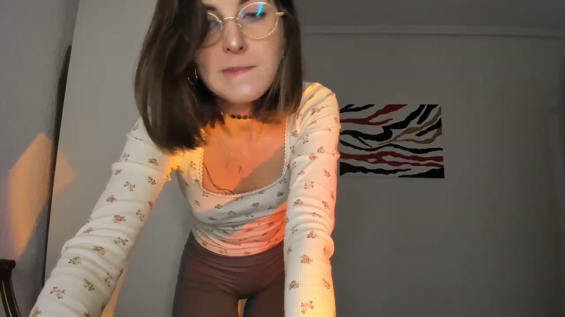 Gallery image thumbnail from AhahaGirl's myfreecams stream on, 11/10/2024, 18:57 image 11 of 20