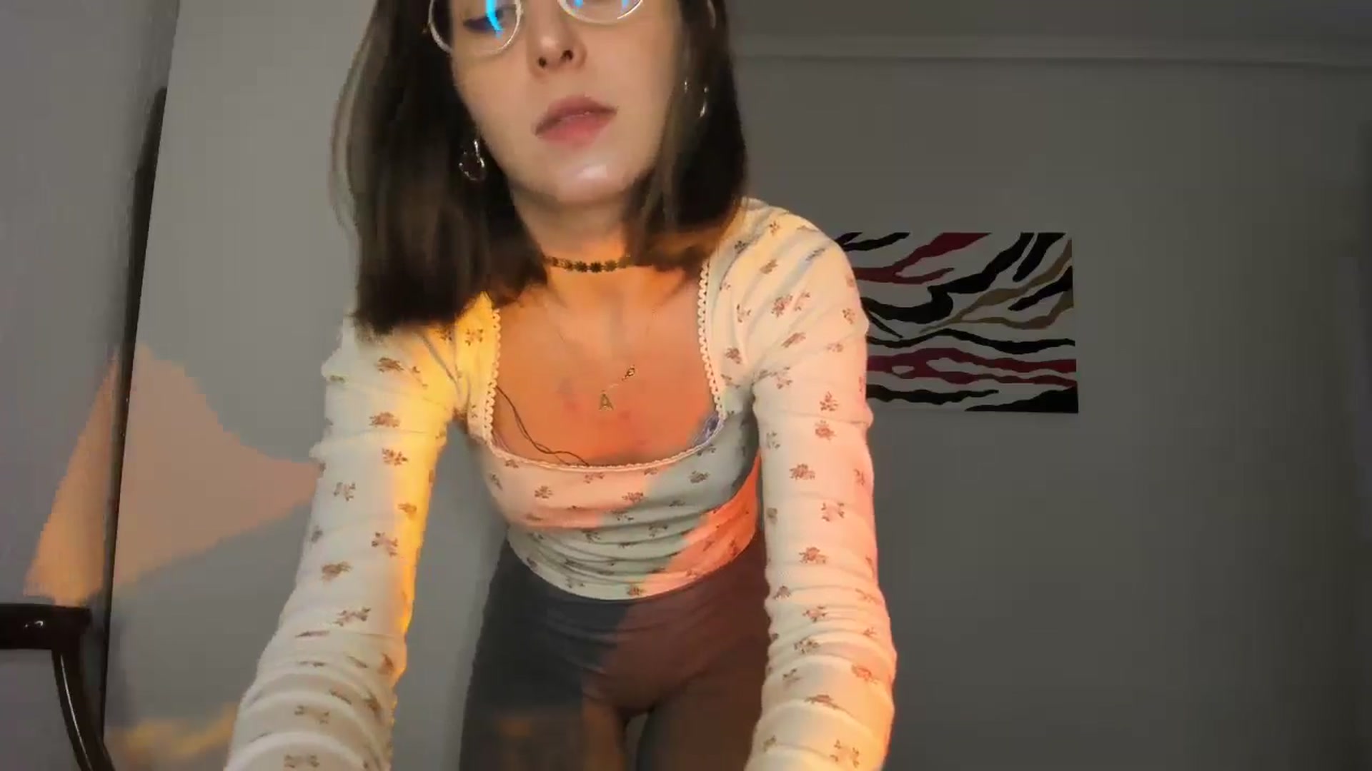 Gallery image thumbnail from AhahaGirl's myfreecams stream on, 11/10/2024, 18:57 image 6 of 20