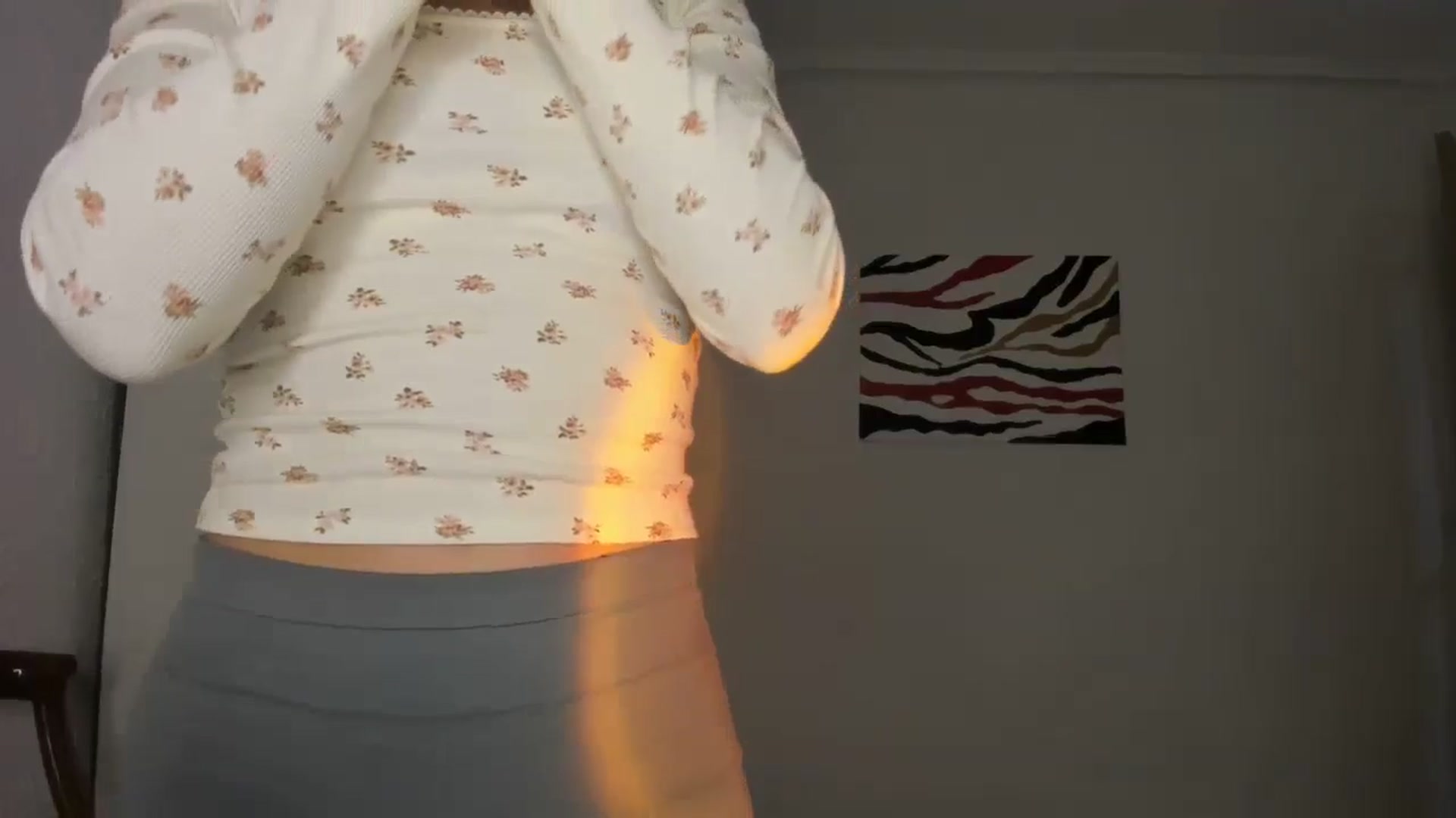 Gallery image thumbnail from AhahaGirl's myfreecams stream on, 11/10/2024, 19:36 image 15 of 20