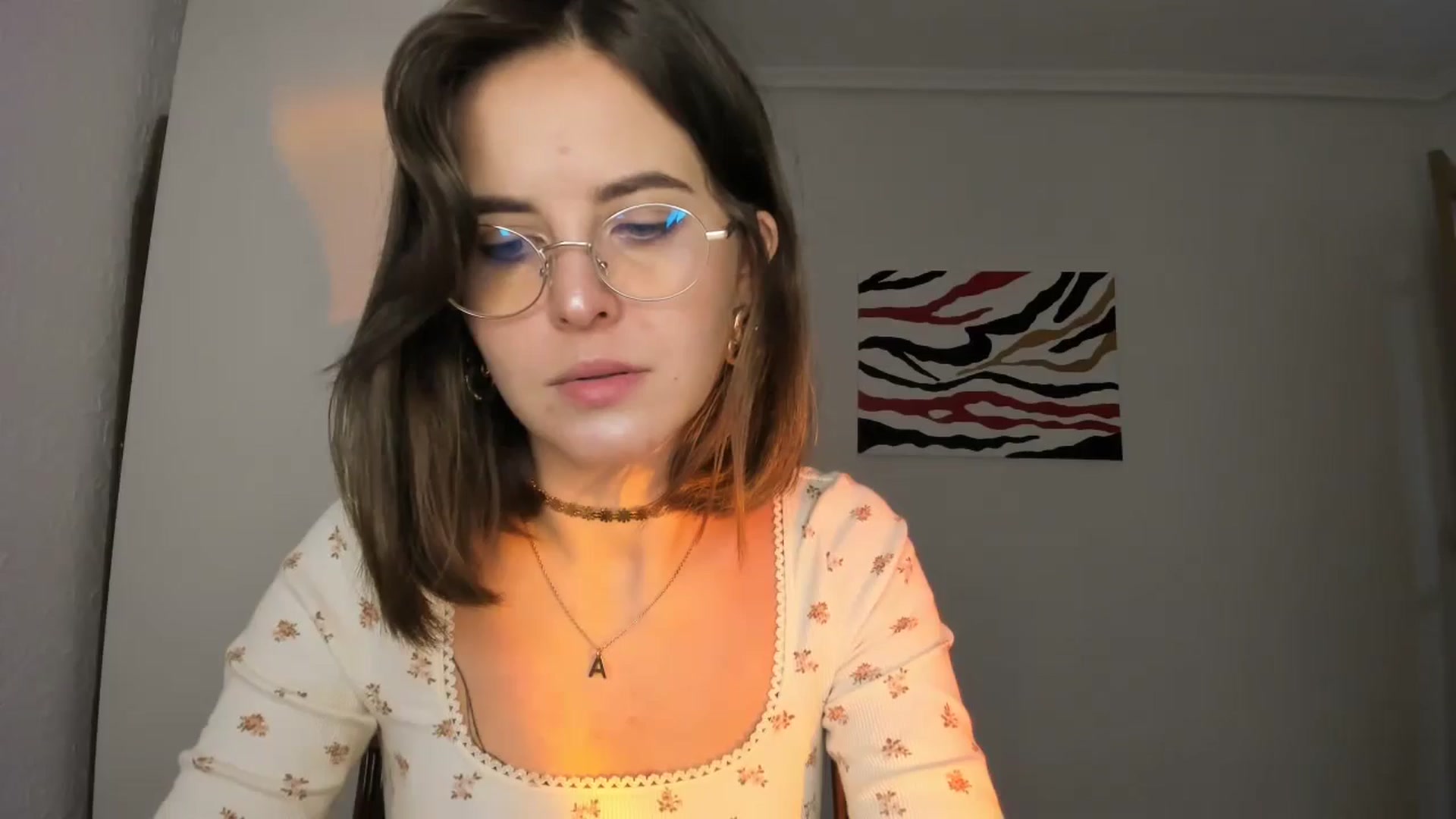 Gallery image thumbnail from AhahaGirl's myfreecams stream on, 11/10/2024, 19:36 image 6 of 20