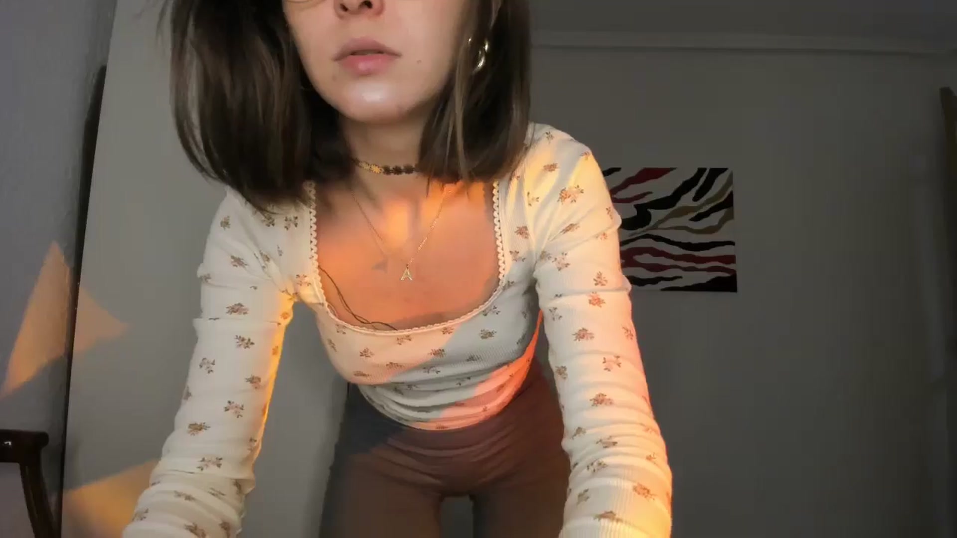 Gallery image thumbnail from AhahaGirl's myfreecams stream on, 11/10/2024, 19:36 image 20 of 20
