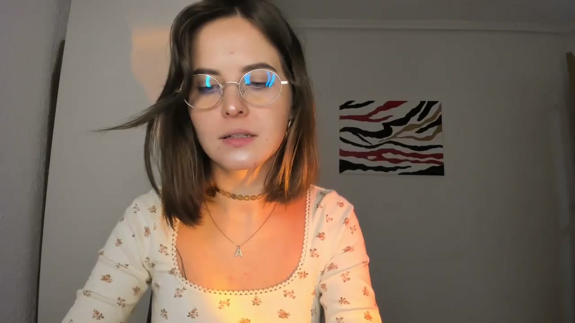 Gallery image thumbnail from AhahaGirl's myfreecams stream on, 11/10/2024, 19:36 image 18 of 20