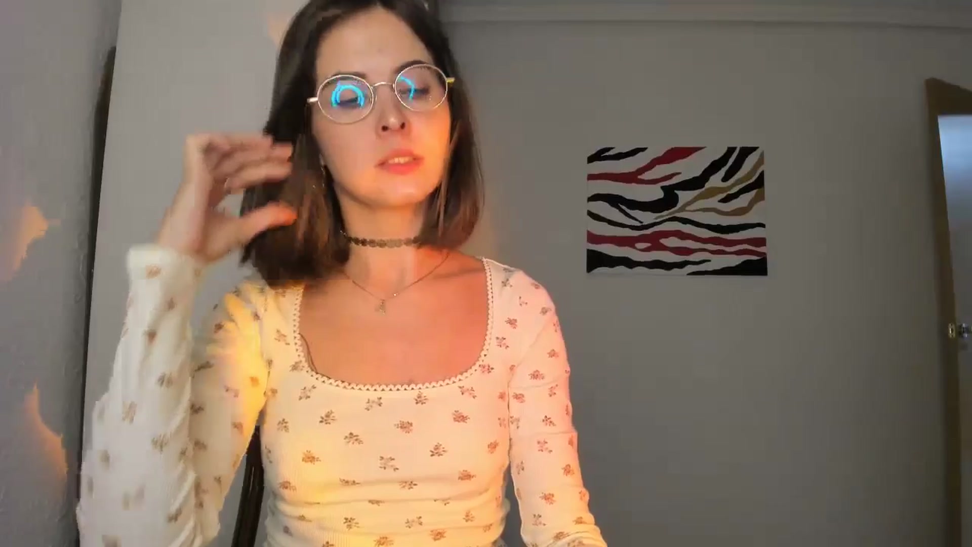 Gallery image thumbnail from AhahaGirl's myfreecams stream on, 11/10/2024, 20:04 image 10 of 20