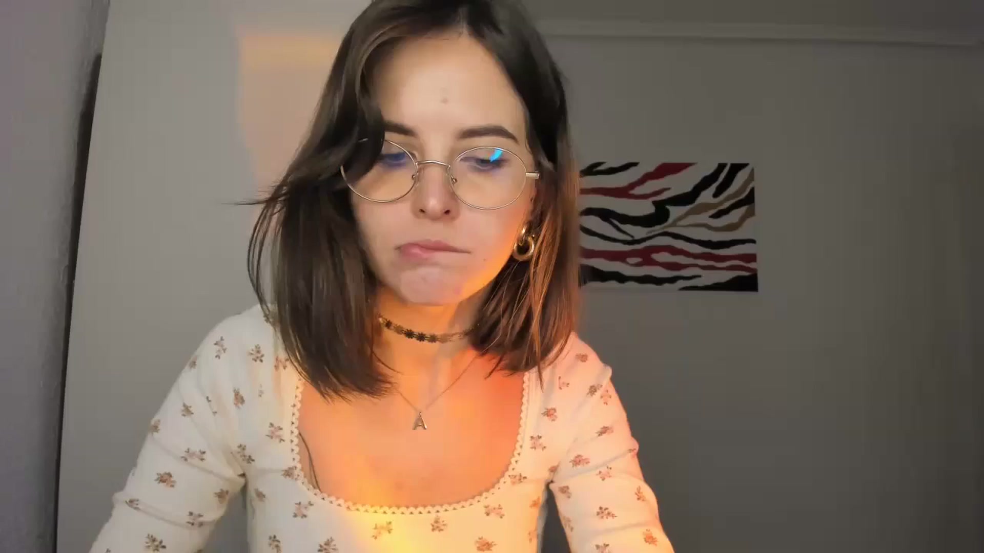 Gallery image thumbnail from AhahaGirl's myfreecams stream on, 11/10/2024, 21:32 image 9 of 20