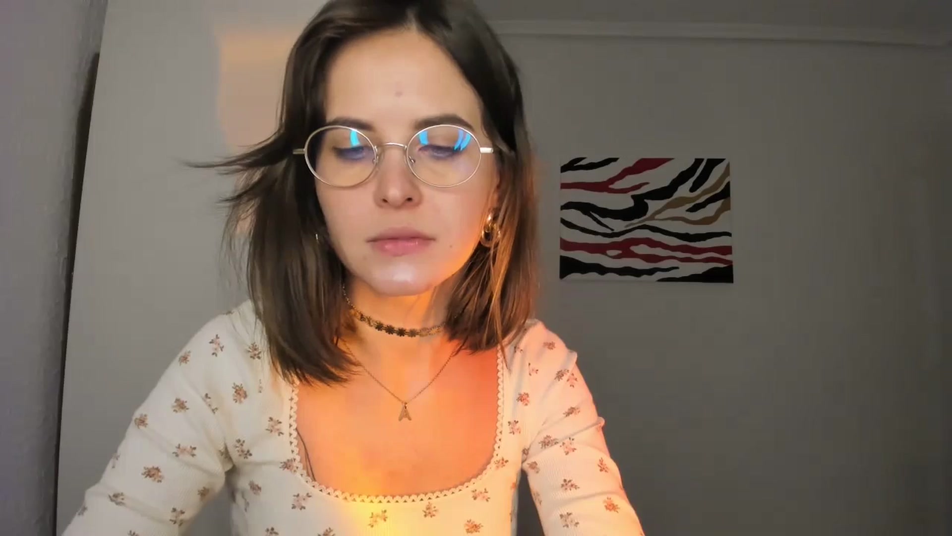 Gallery image thumbnail from AhahaGirl's myfreecams stream on, 11/10/2024, 21:32 image 11 of 20