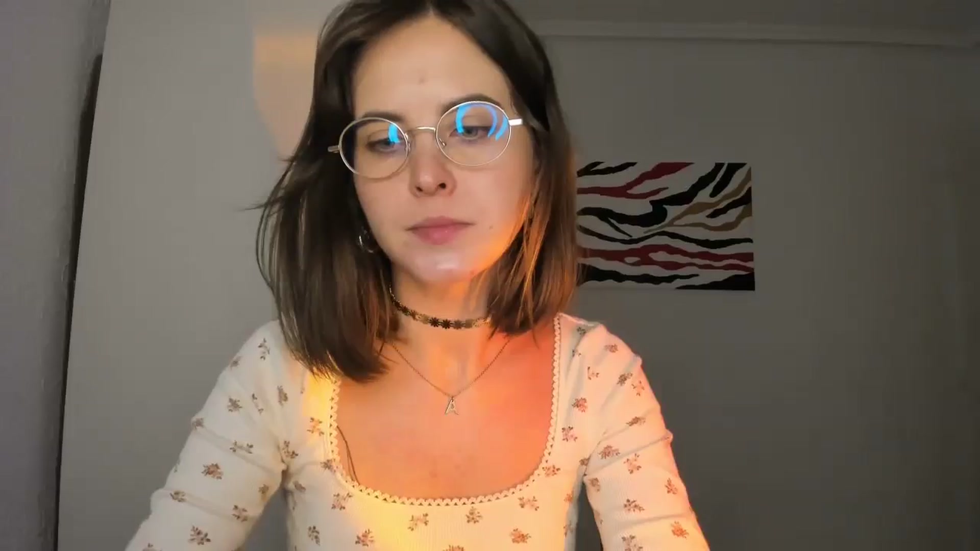 Gallery image thumbnail from AhahaGirl's myfreecams stream on, 11/10/2024, 21:32 image 4 of 20