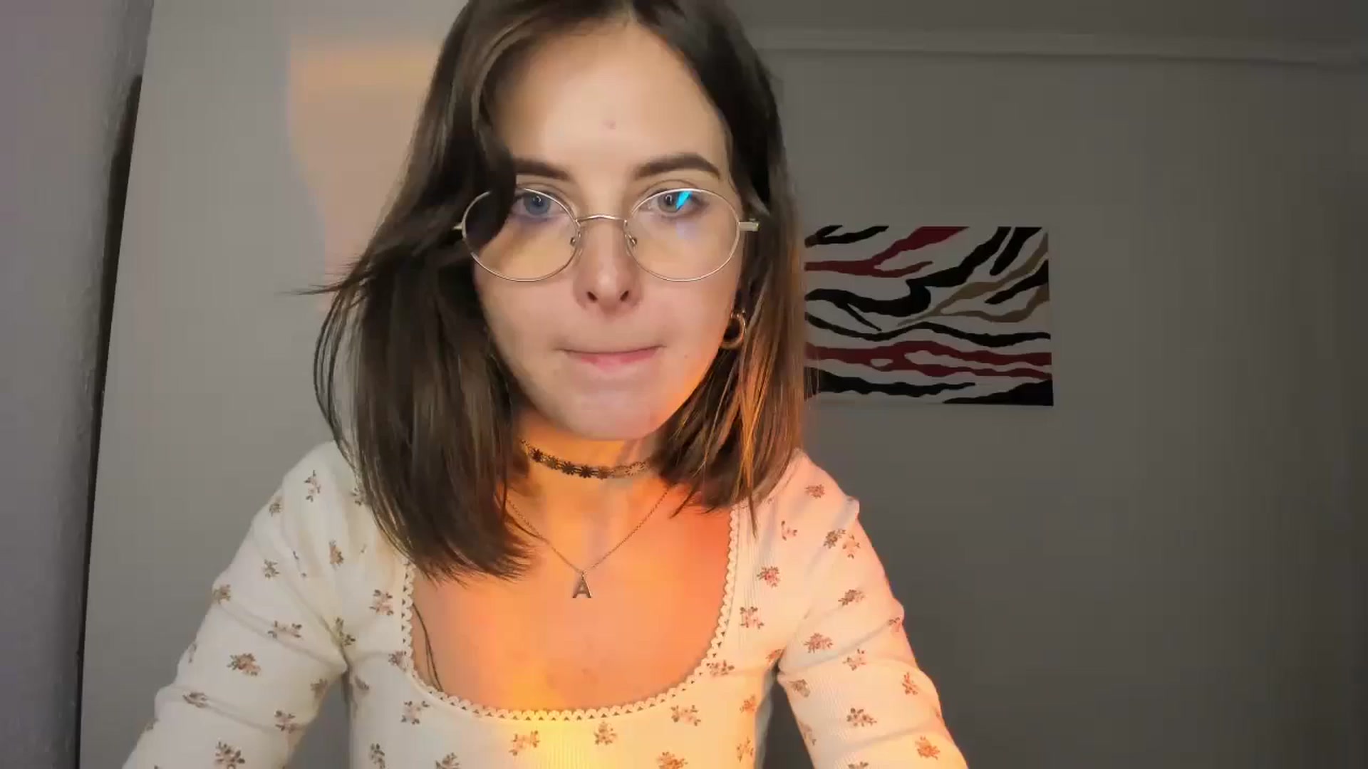 Gallery image thumbnail from AhahaGirl's myfreecams stream on, 11/10/2024, 21:32 image 8 of 20