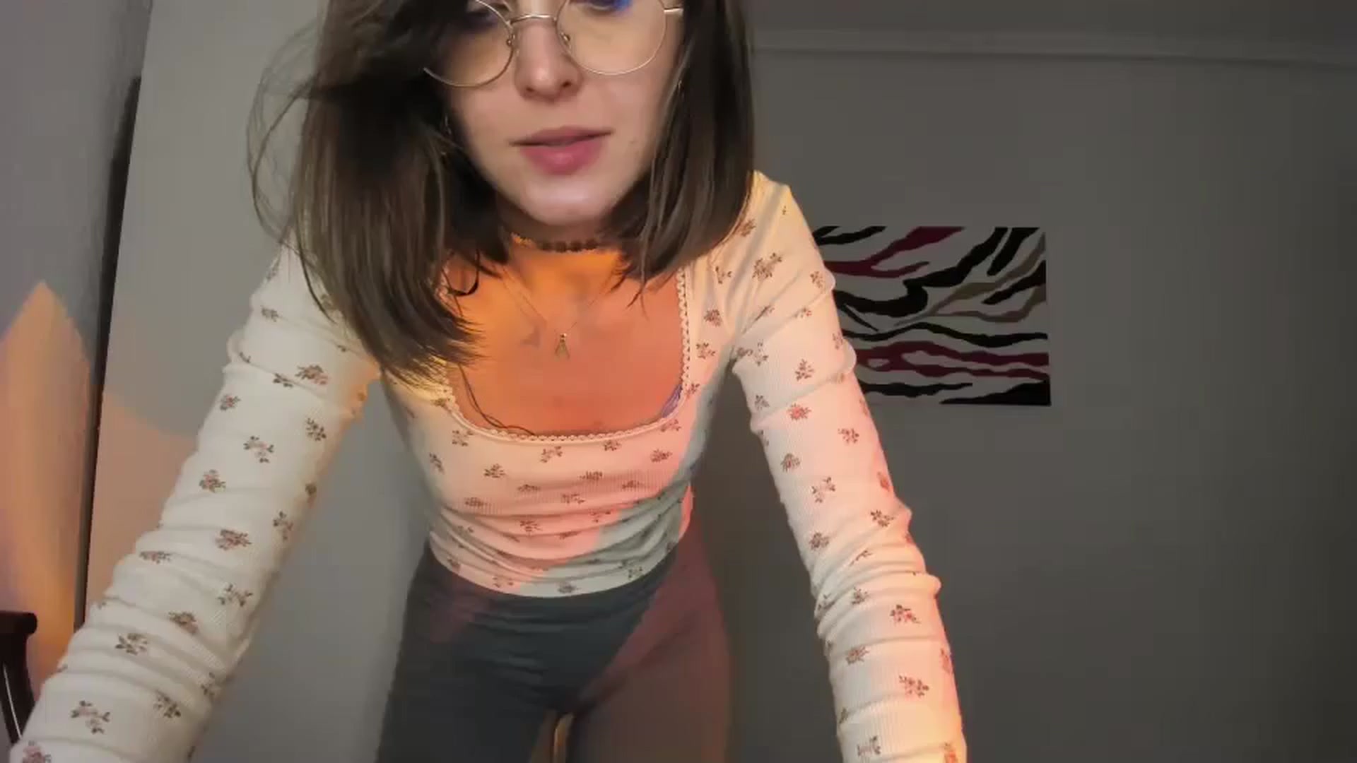 Gallery image thumbnail from AhahaGirl's myfreecams stream on, 11/10/2024, 22:48 image 4 of 20