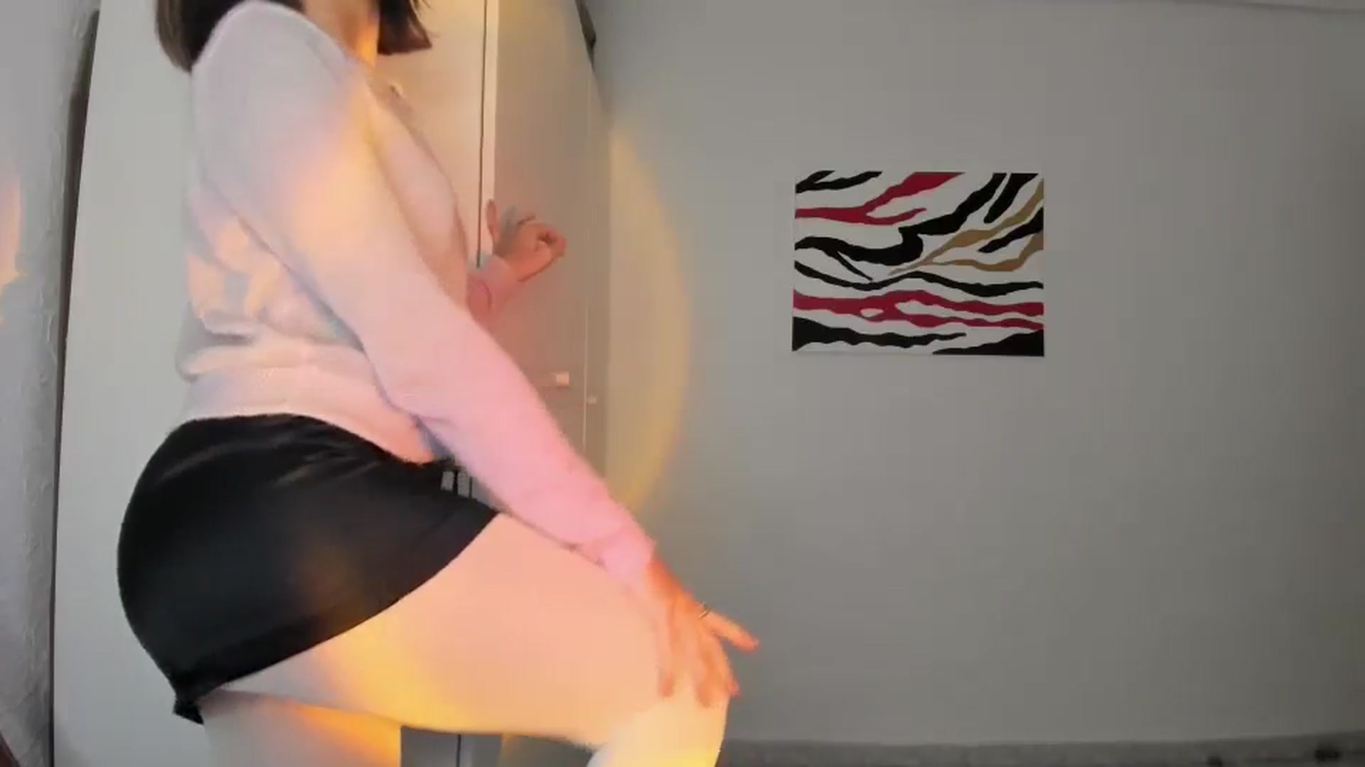 Gallery image thumbnail from AhahaGirl's myfreecams stream on, 11/15/2024, 16:29 image 14 of 20
