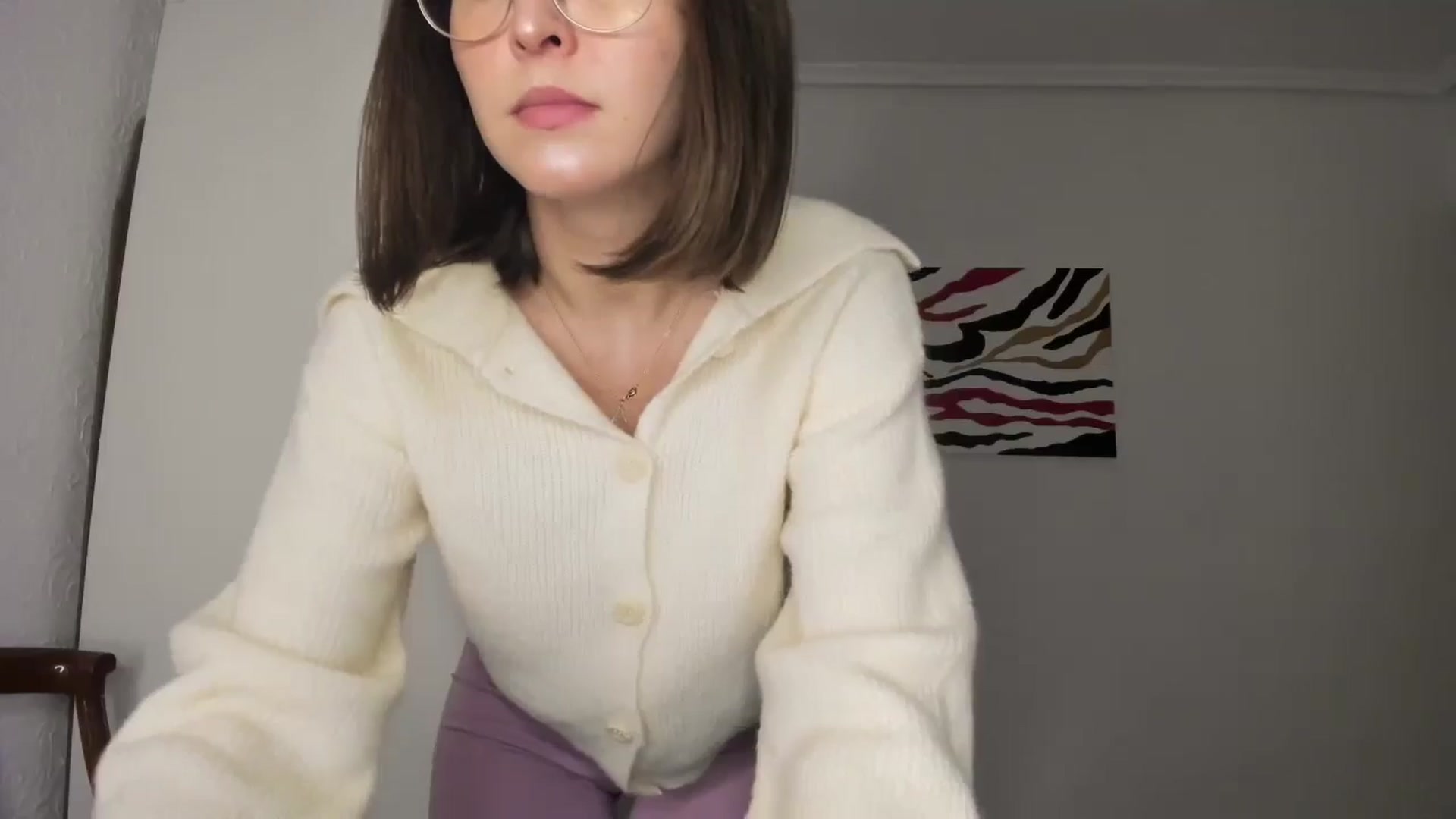 Gallery image thumbnail from AhahaGirl's myfreecams stream on, 11/19/2024, 17:45 image 14 of 20