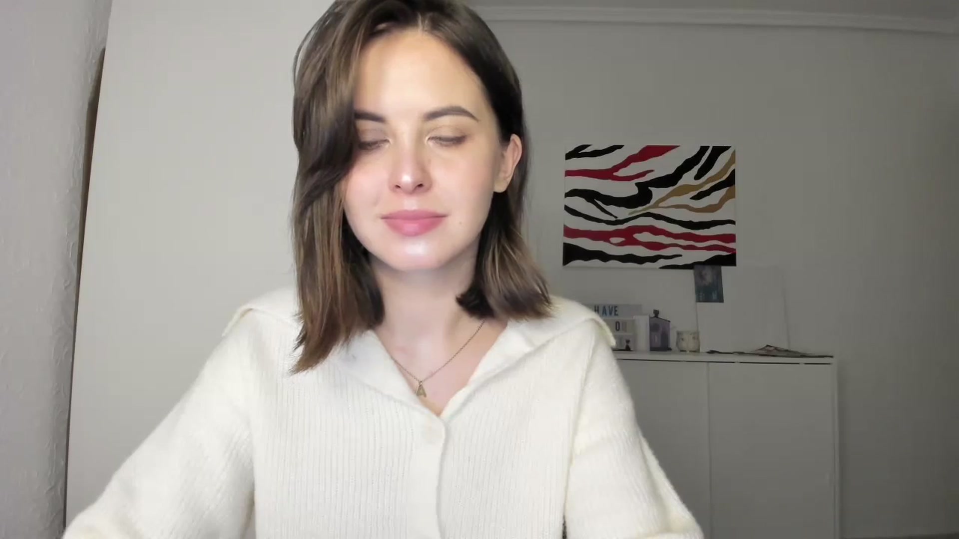 Gallery image thumbnail from AhahaGirl's myfreecams stream on, 11/25/2024, 16:56 image 7 of 20