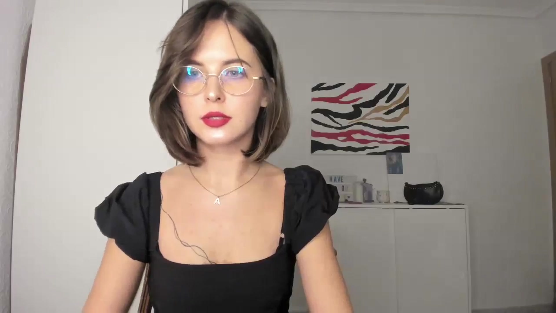 Gallery image thumbnail from AhahaGirl's myfreecams stream on, 11/29/2024, 20:00 image 2 of 20