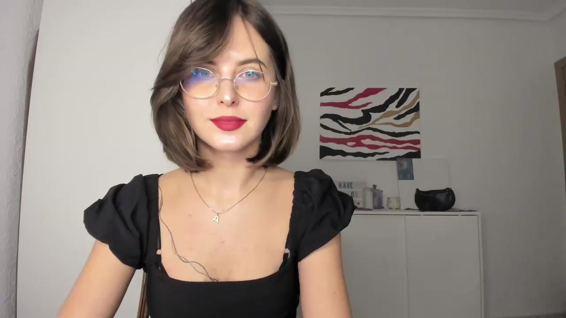 Gallery image thumbnail from AhahaGirl's myfreecams stream on, 11/29/2024, 20:00 image 12 of 20