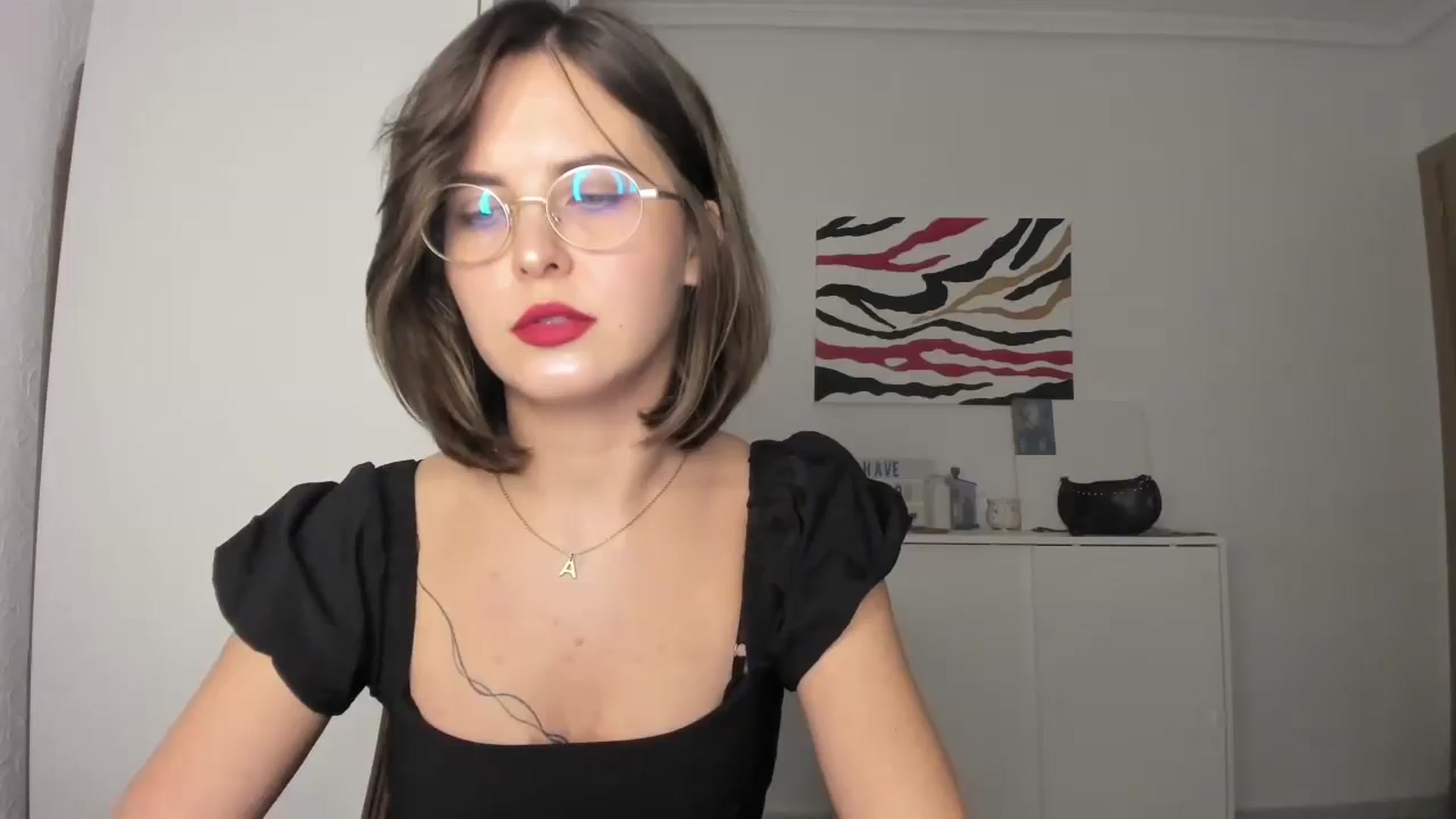 Gallery image thumbnail from AhahaGirl's myfreecams stream on, 11/29/2024, 20:00 image 1 of 20